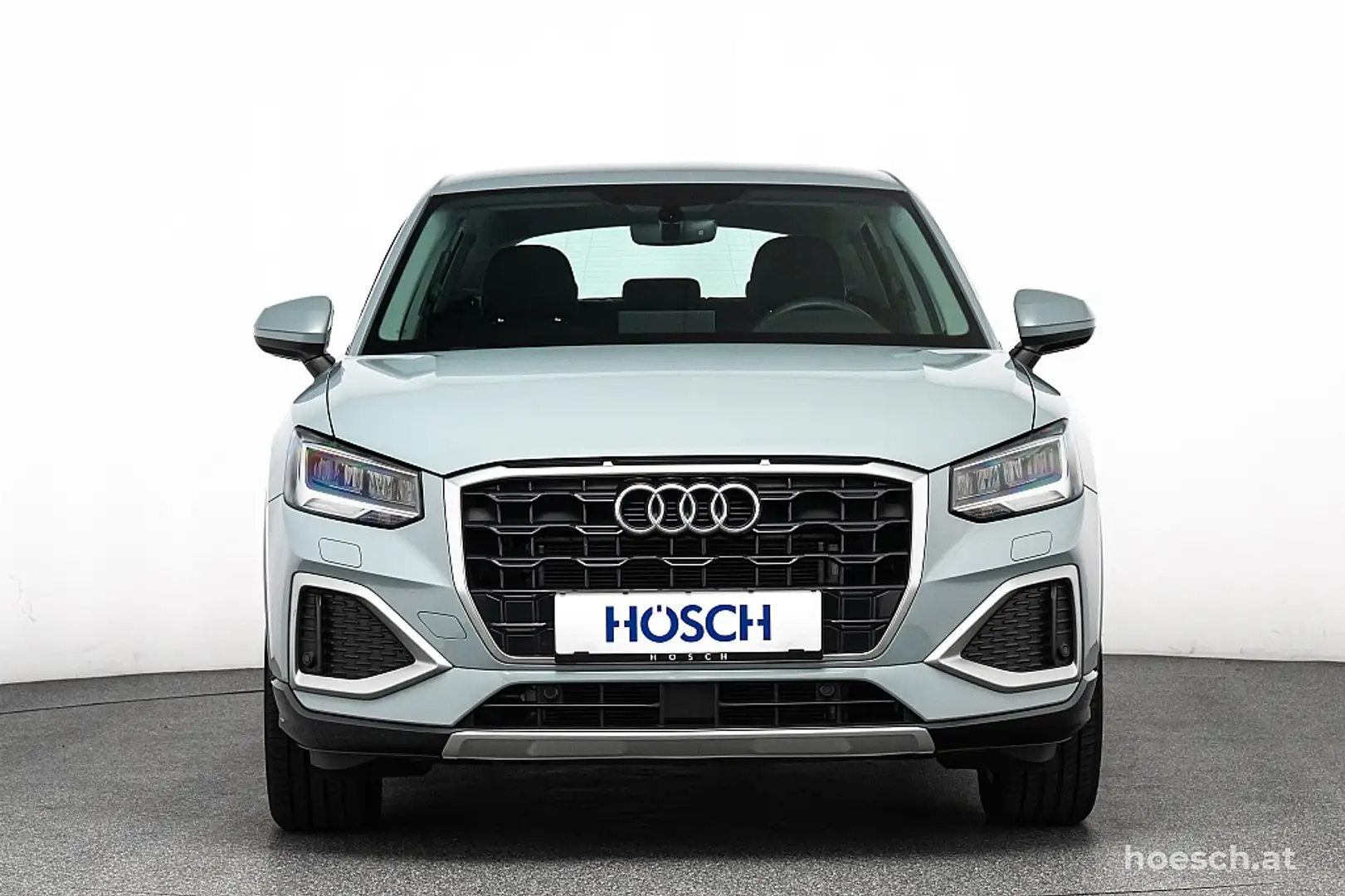 Audi Q2 35 TFSI advanced Aut. LED NAV ACC R-KAMERA Grau - 2