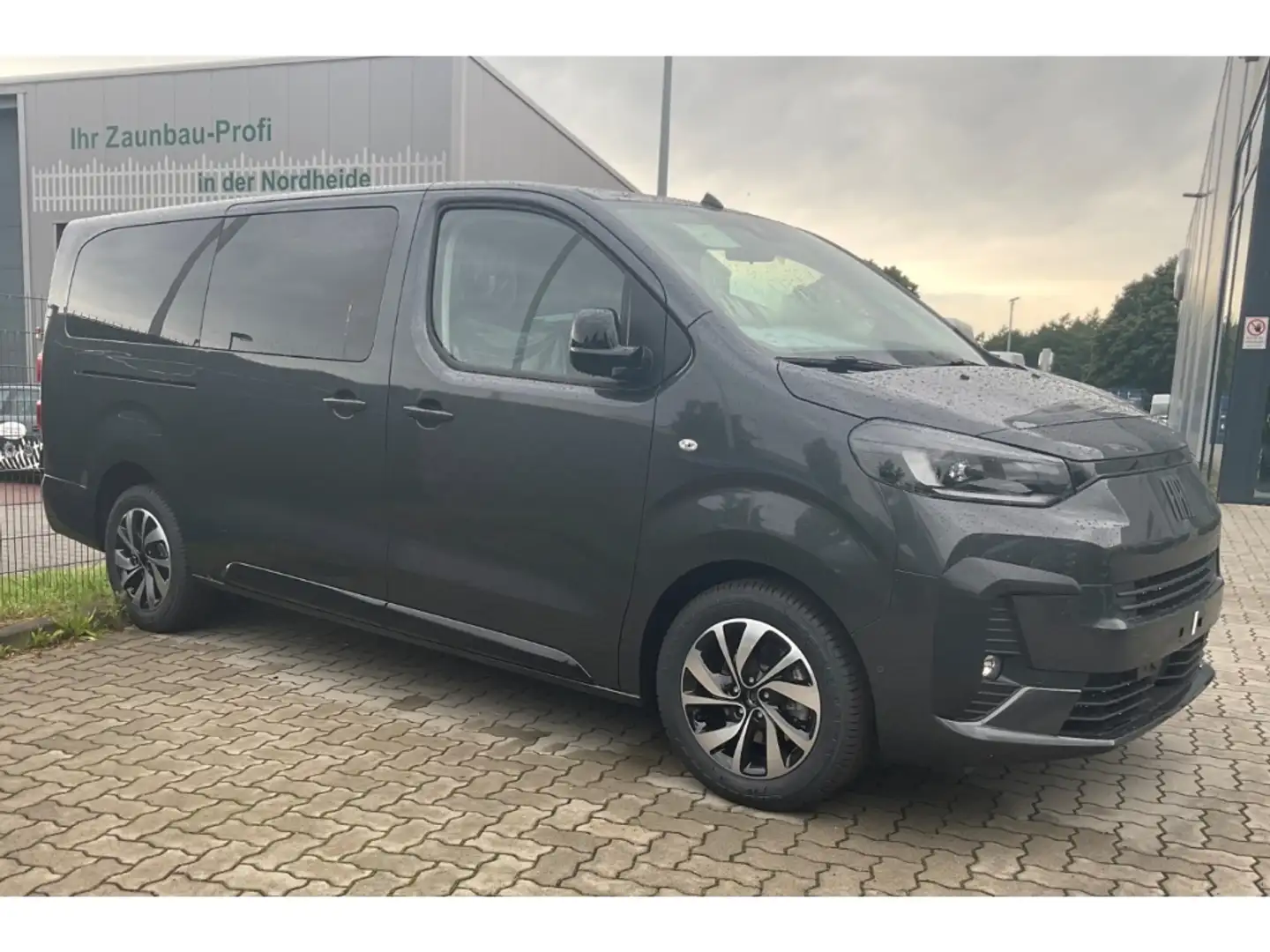 Fiat Ulysse Fiat Ulysse/Scudo L3 Diesel Automatic Grijs - 2