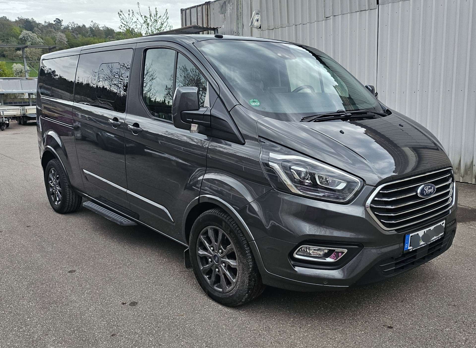 Second hand Ford Tourneo Custom 2.0