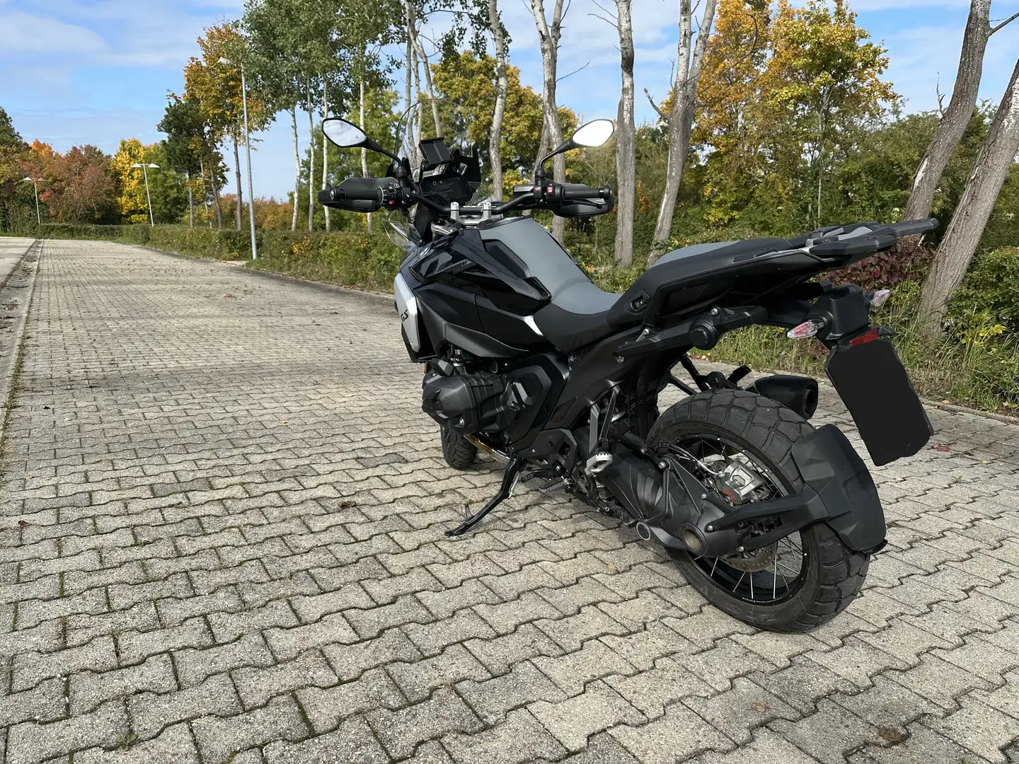 BMW R 1300 GS Zwart - 2