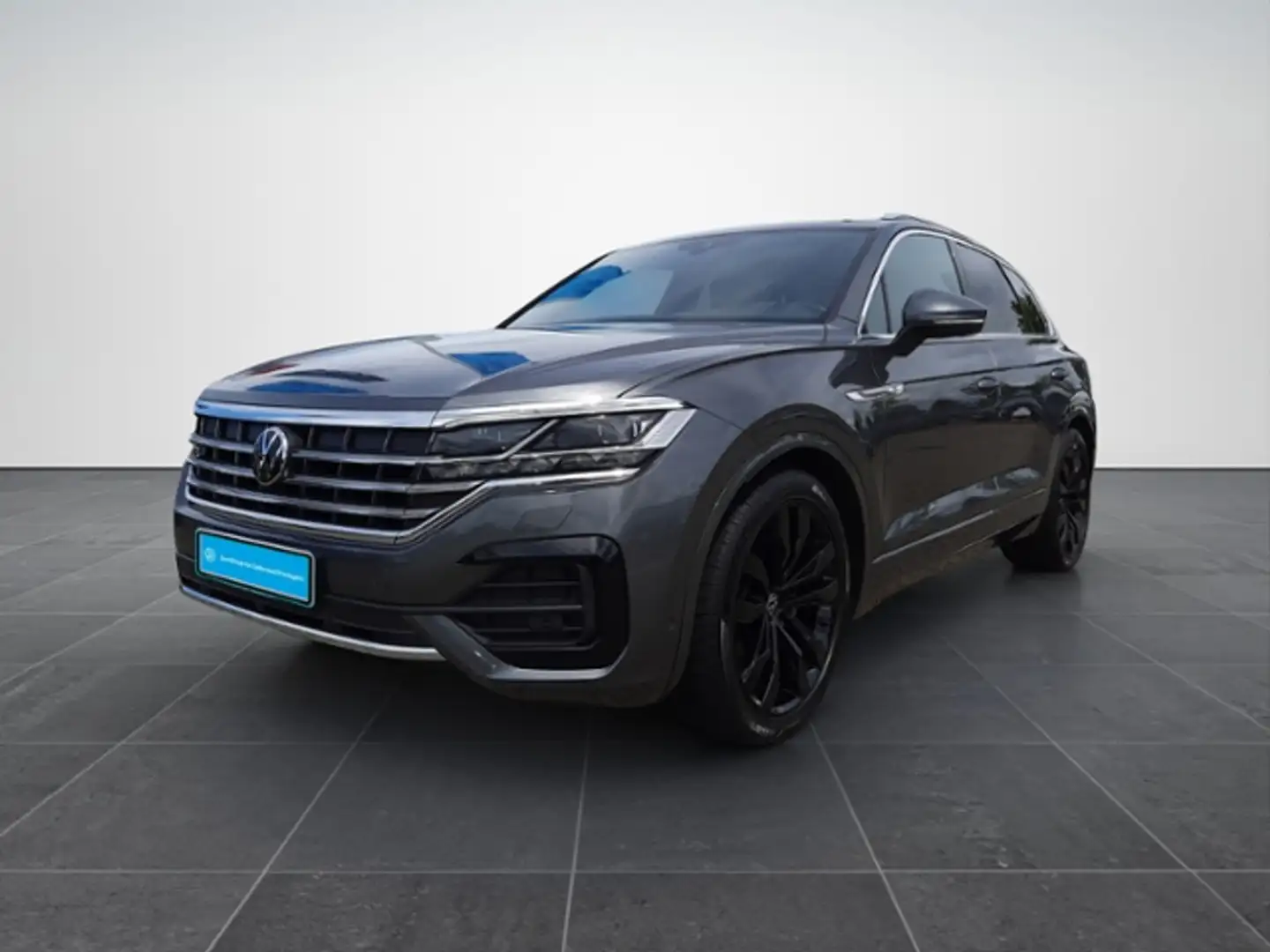 Volkswagen Touareg 3.0TDI Matrix/AHK/Luft/HUD/Pano Grau - 2
