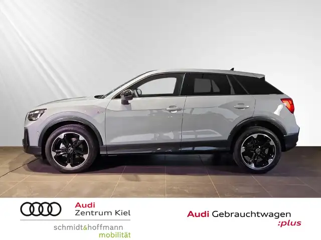 Audi Q2 view 3