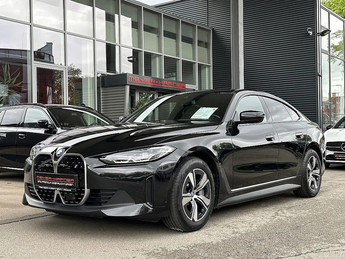BMW i4 Gran Coupe eDrive35 67kWh Negro - 2