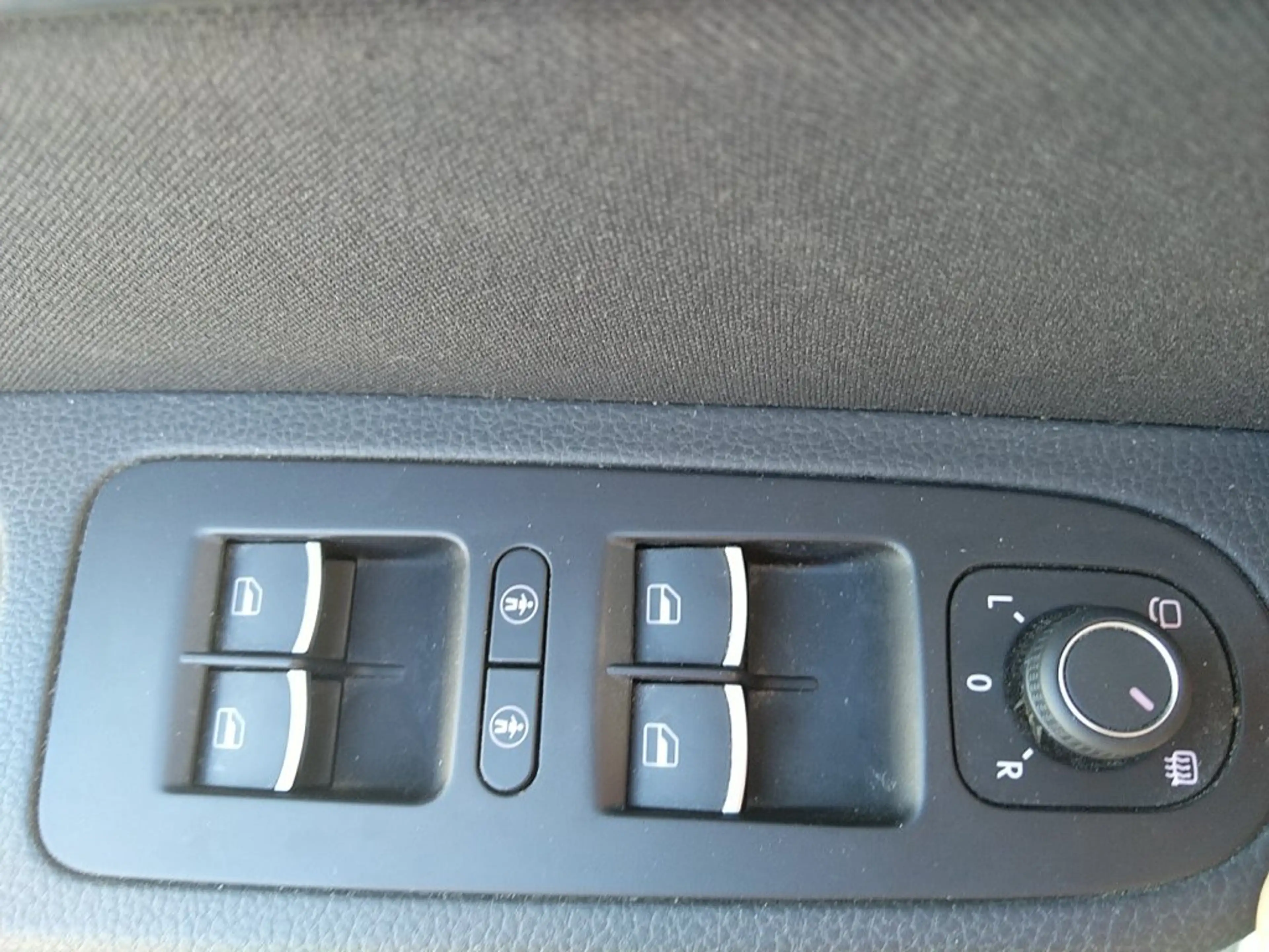 SEAT Alhambra Xcellence 1,4 TSI DSG 5Sitze — photo 9