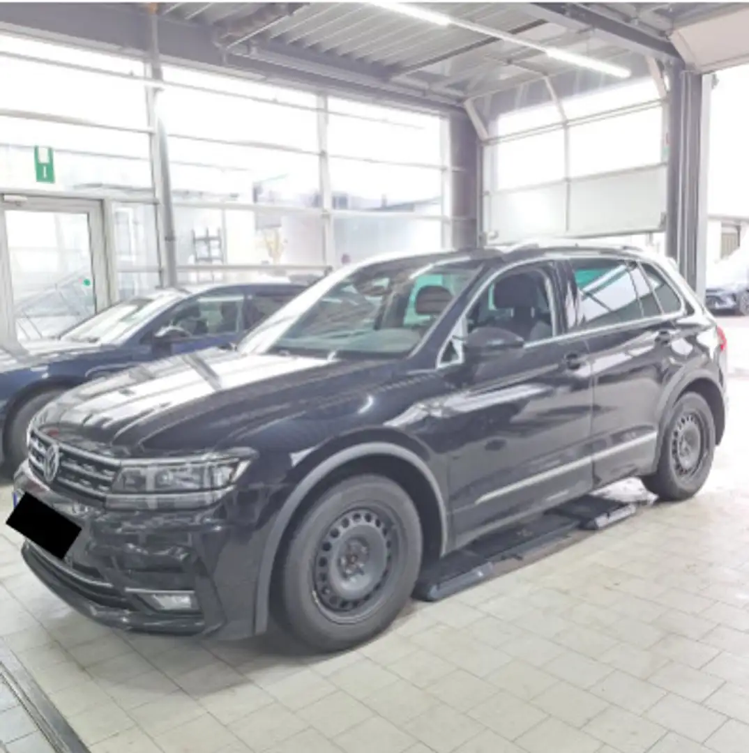 Volkswagen Tiguan 1.5 TSI DSG R-Line | NAVI | AHK | LED | Schwarz - 2
