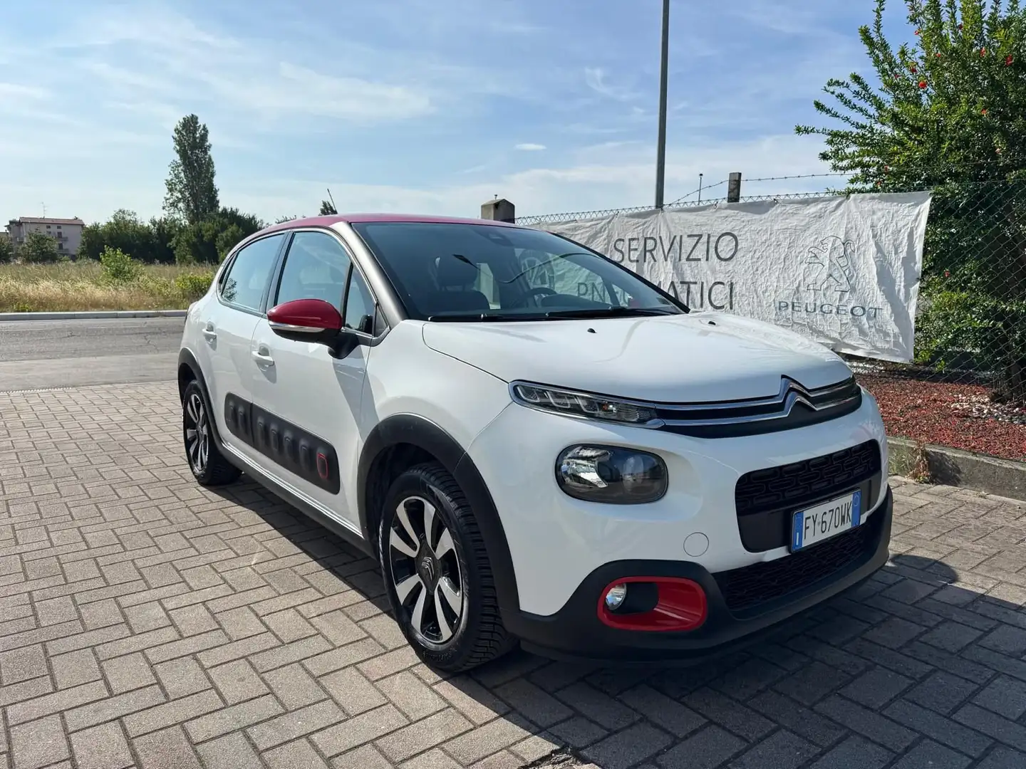 Citroen C3 PureTech 83 S&S Shine Bianco - 2