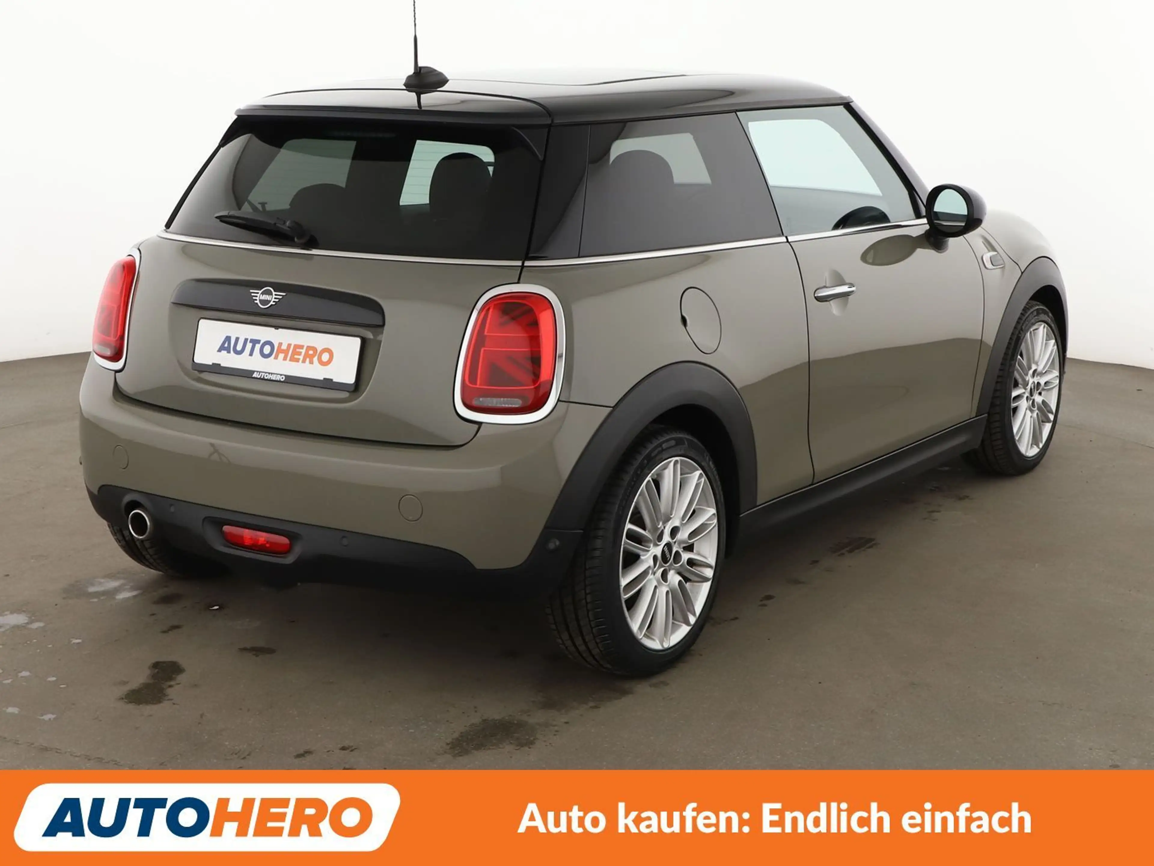 MINI Cooper D Cooper D Aut.*NAVI*LED*TEMPO*PDC*SHZ* — photo 6