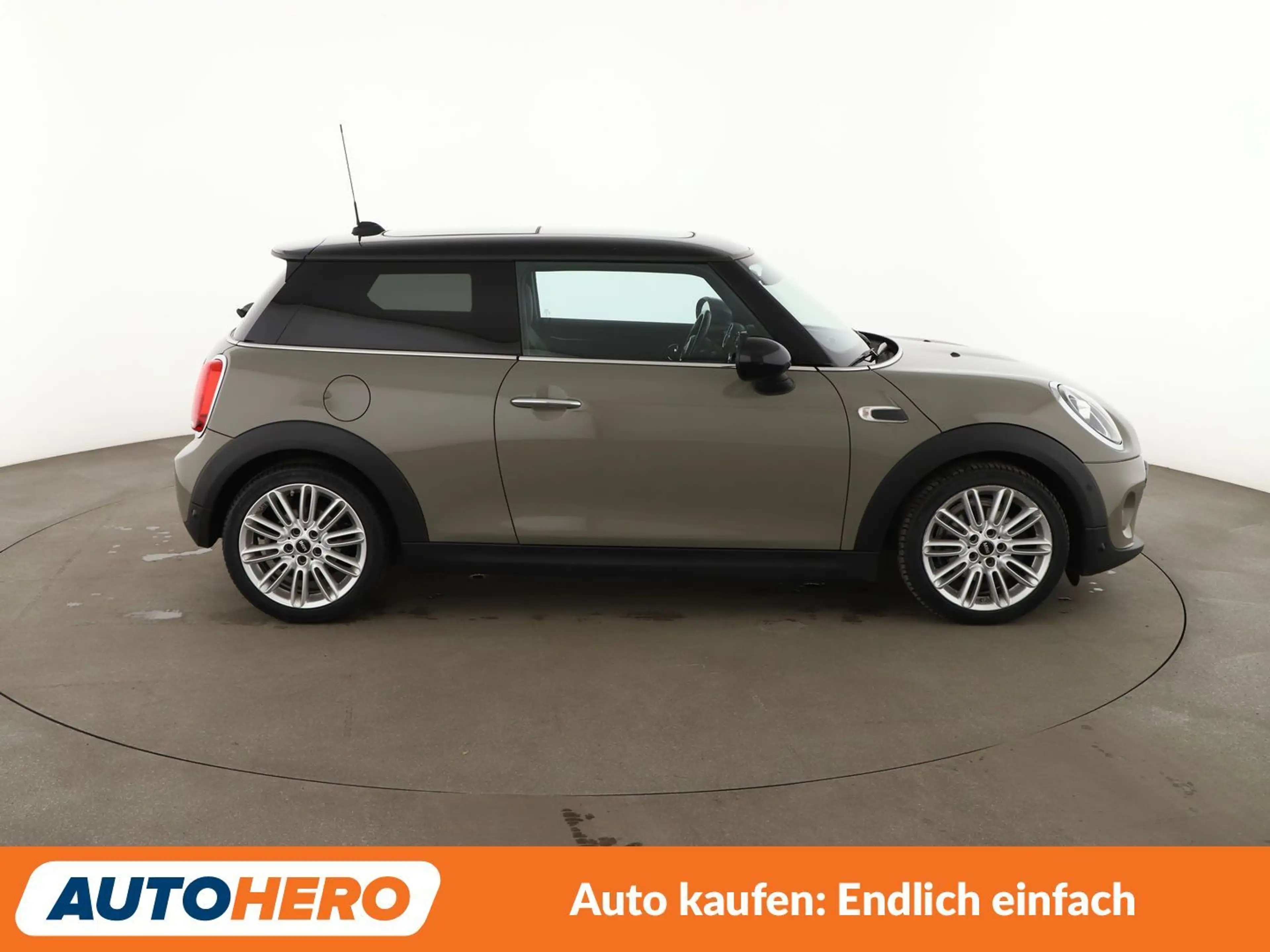 MINI Cooper D Cooper D Aut.*NAVI*LED*TEMPO*PDC*SHZ* — photo 7