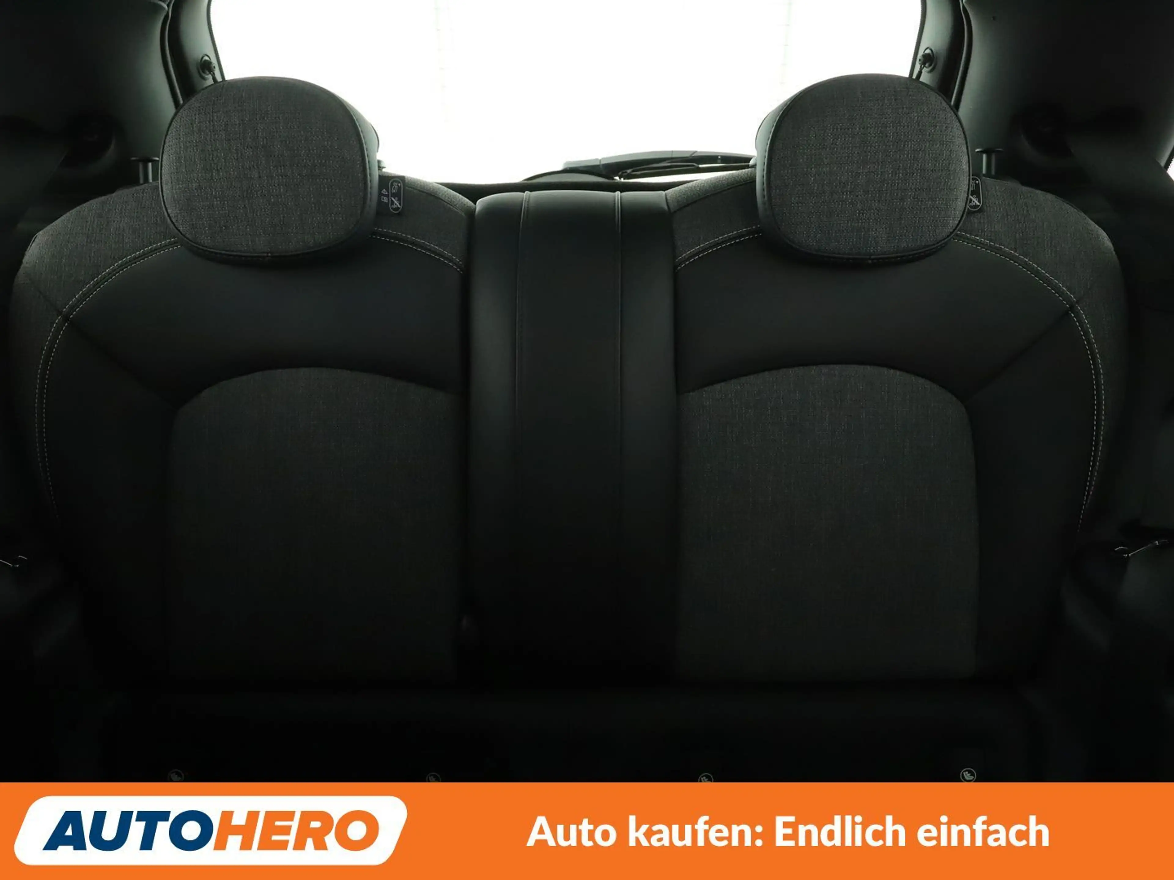 MINI Cooper D Cooper D Aut.*NAVI*LED*TEMPO*PDC*SHZ* — photo 15