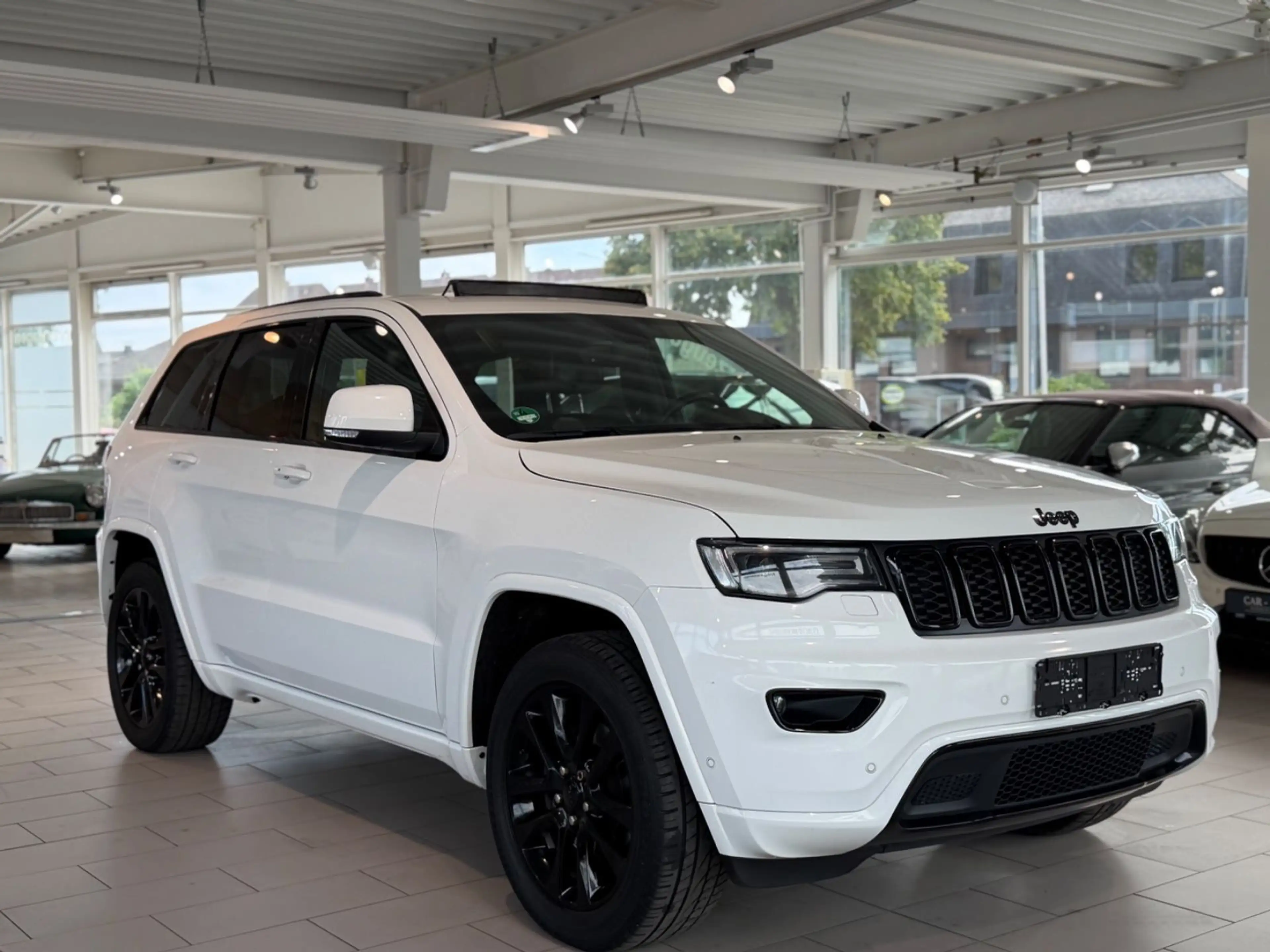 Jeep Grand Cherokee 3.0 CRD Limited*NAVI*RFK*S-DACH* — photo 7