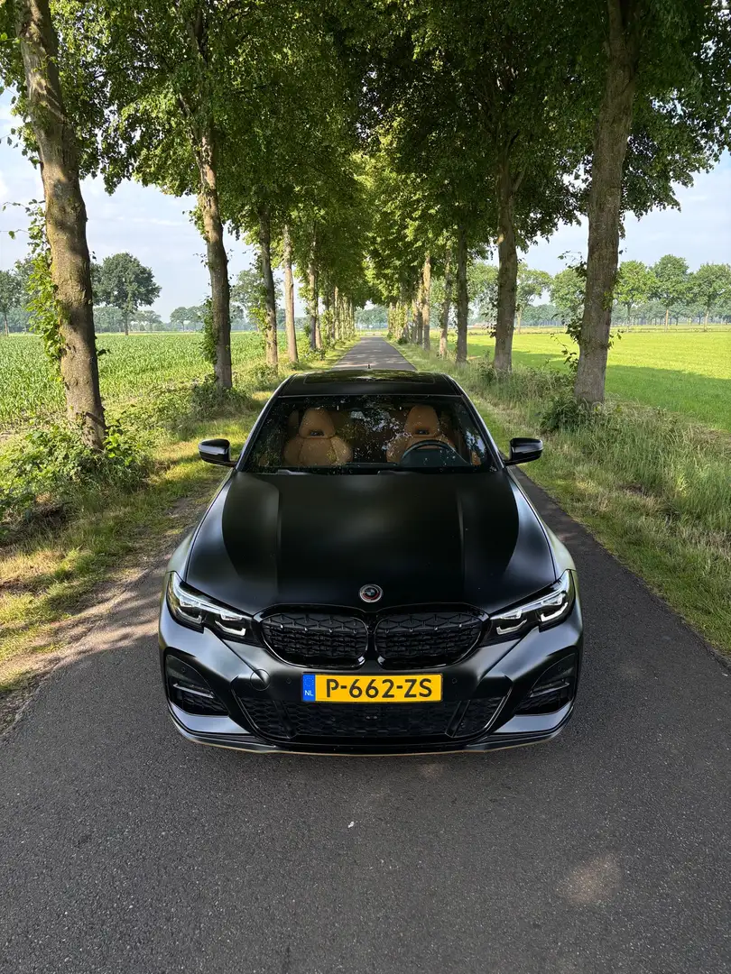 BMW 320 320e M - NL - Individual frozen black Zwart - 1
