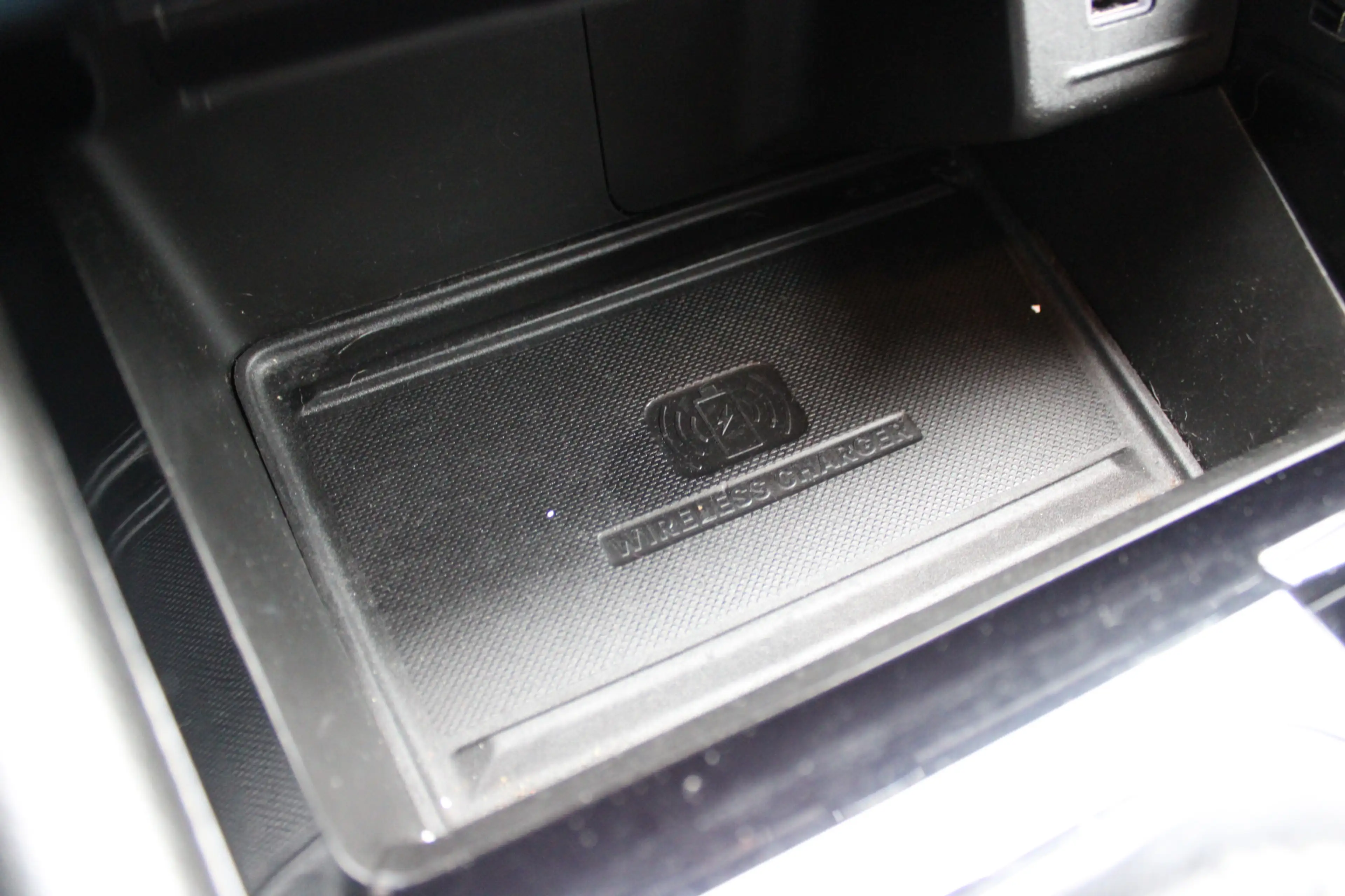 Jeep Compass 4xe 240 Plug-in Hybrid Electric Upland — photo 21