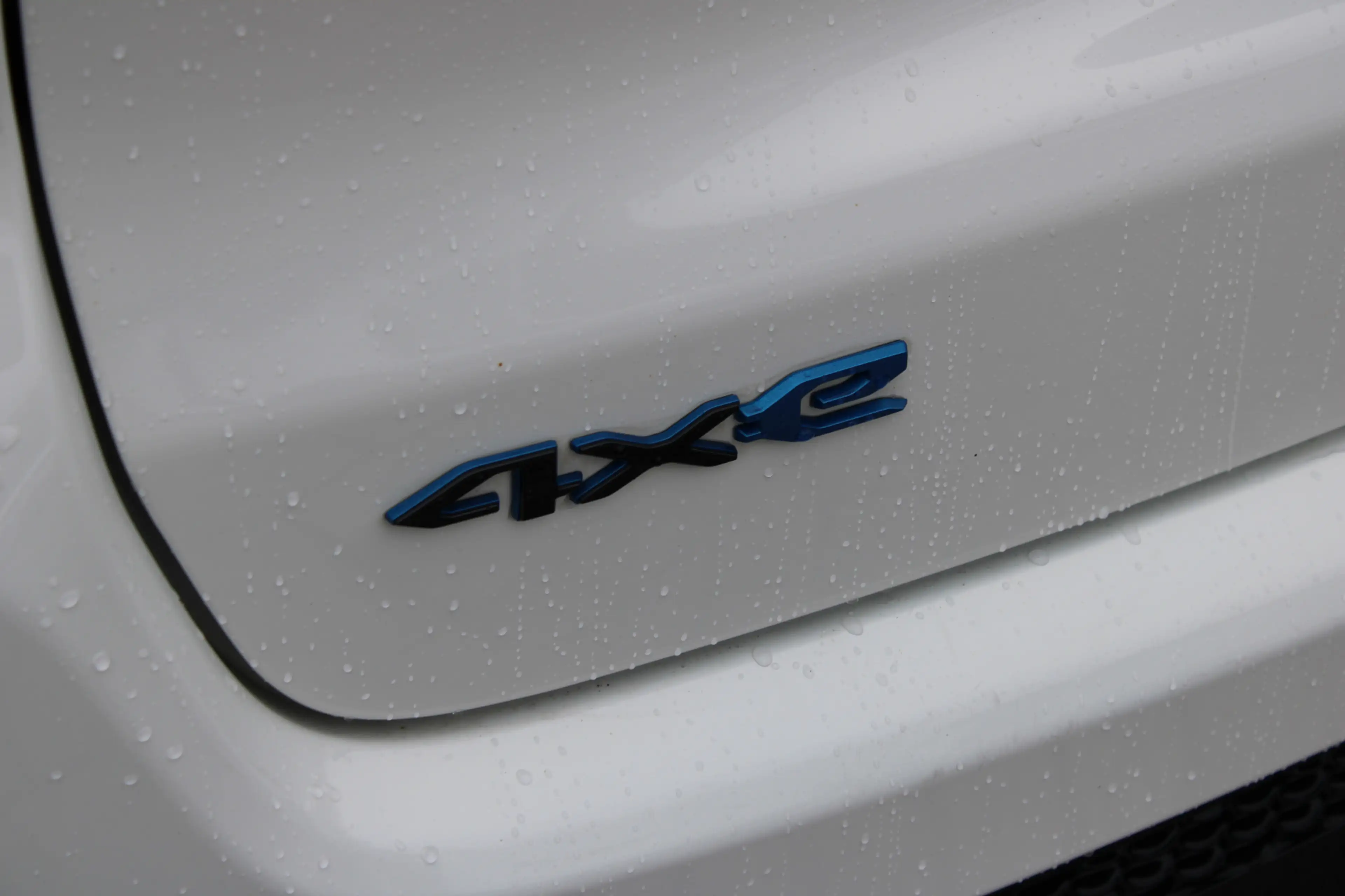 Jeep Compass 4xe 240 Plug-in Hybrid Electric Upland — photo 31