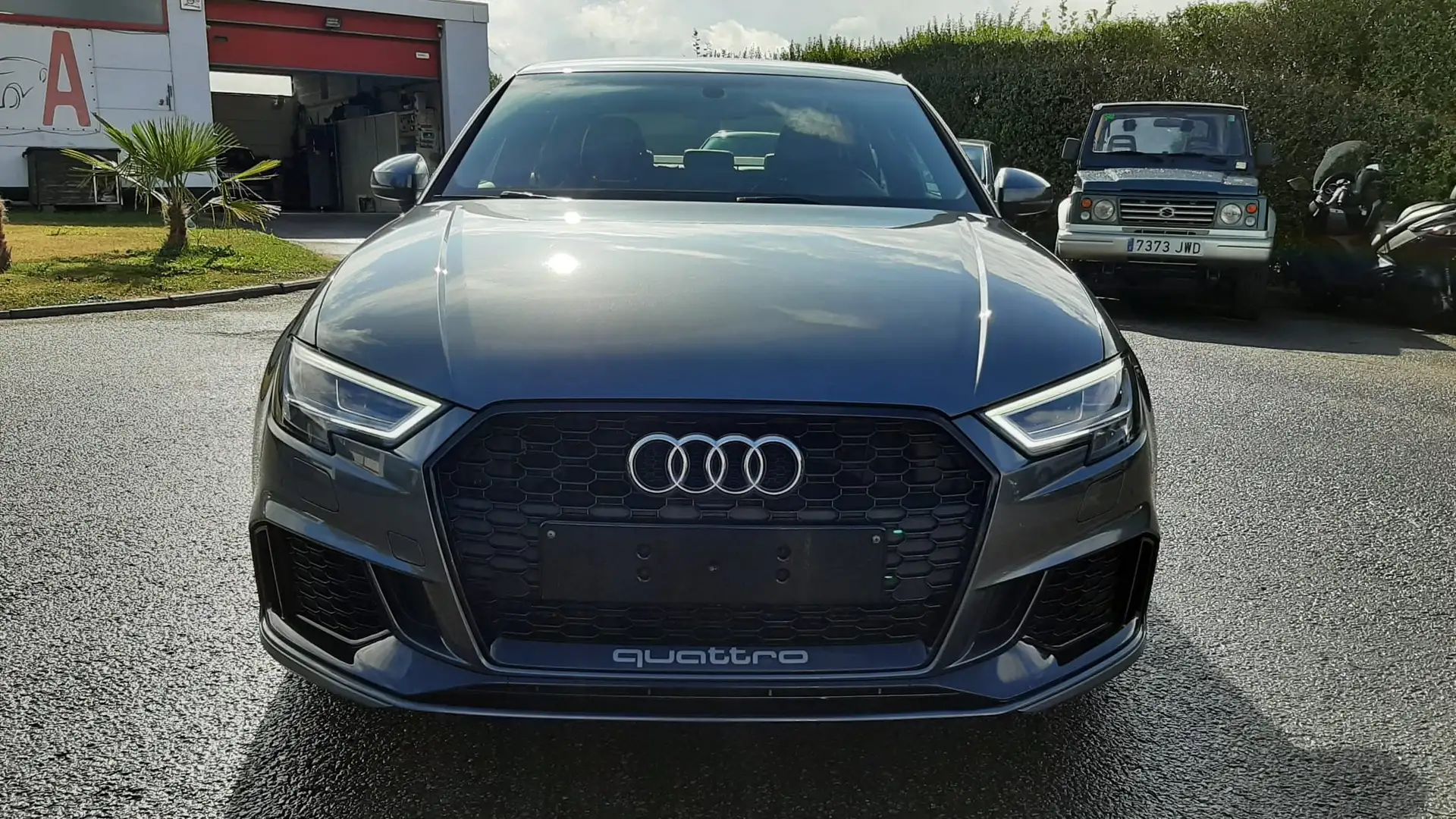 Audi RS3 2.5 TFSI Quattro S tronic Grijs - 2