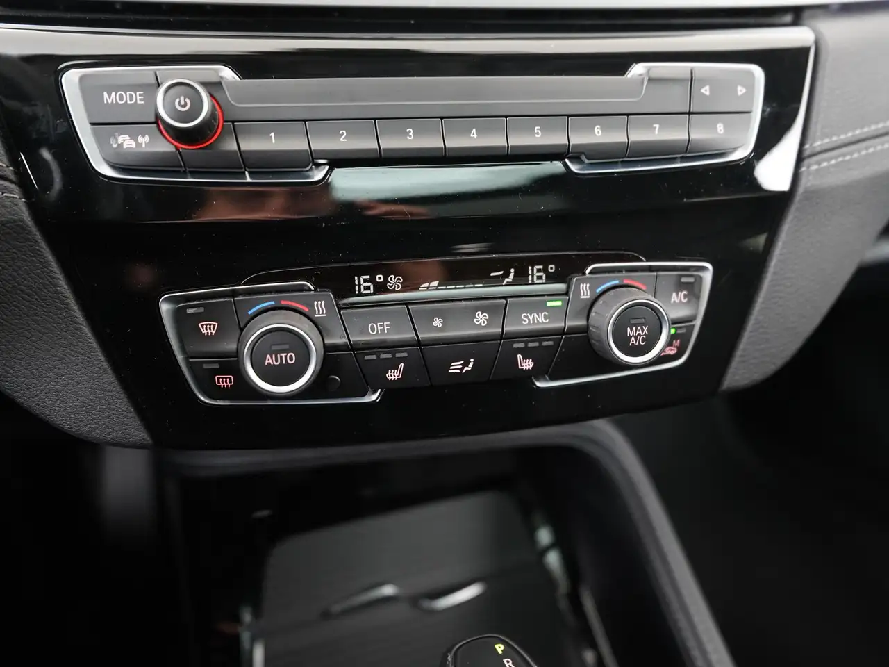 BMW X1 xDrive25e Sport & Shadow Line Panoramadak Lede, миниатюра 14