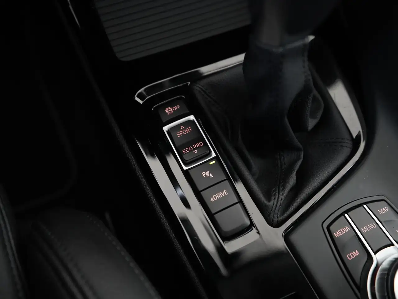 BMW X1 xDrive25e Sport & Shadow Line Panoramadak Lede, миниатюра 13