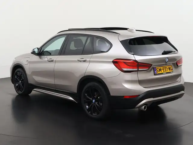 BMW X1 view 7