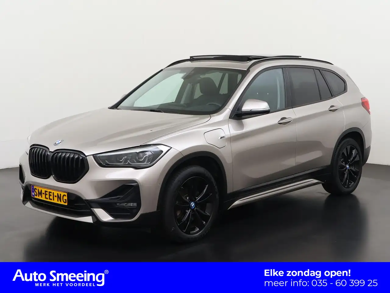 BMW X1 xDrive25e Sport & Shadow Line Panoramadak Lede