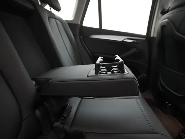 BMW X1 view 29