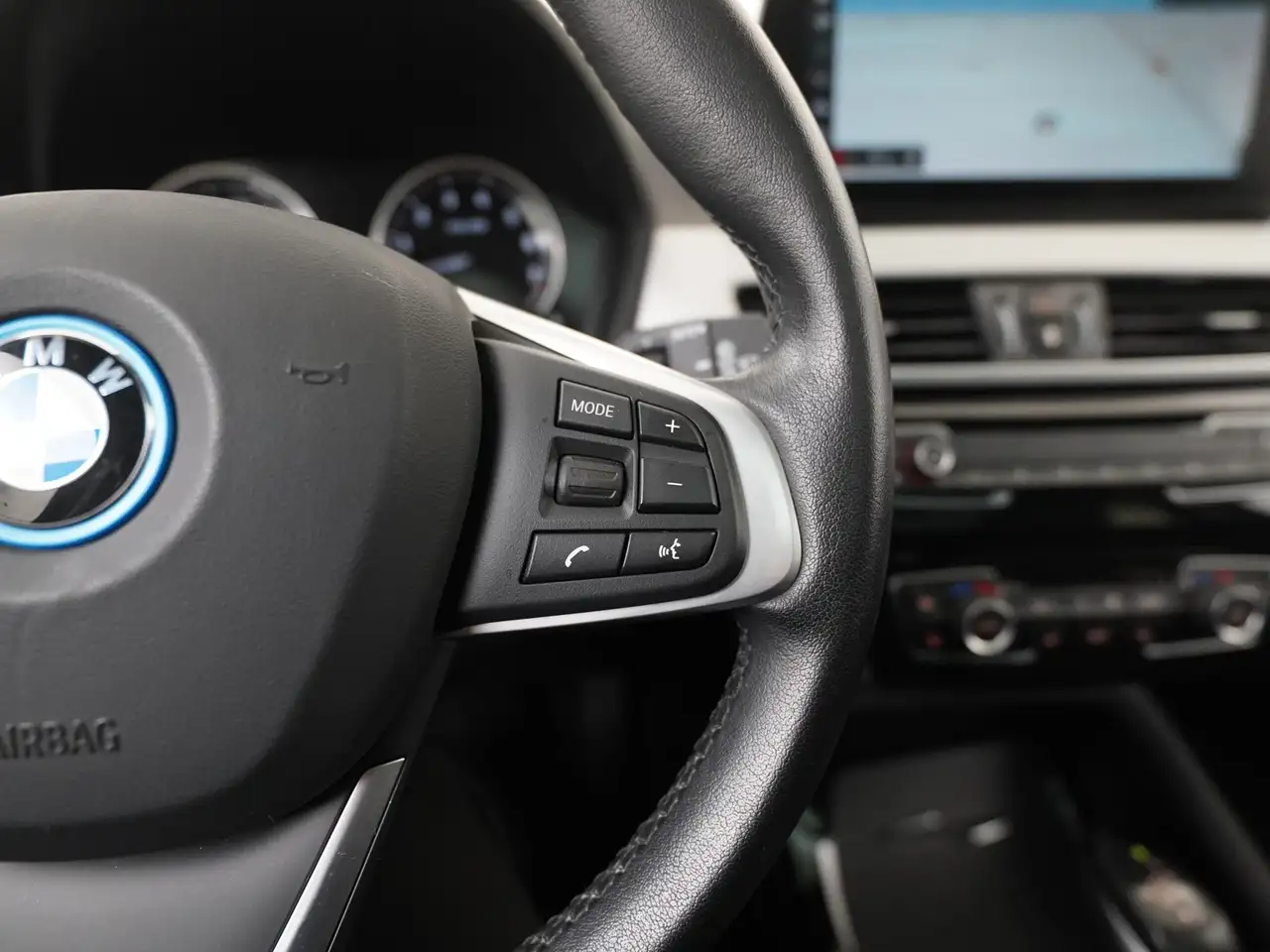 BMW X1 xDrive25e Sport & Shadow Line Panoramadak Lede, миниатюра 10