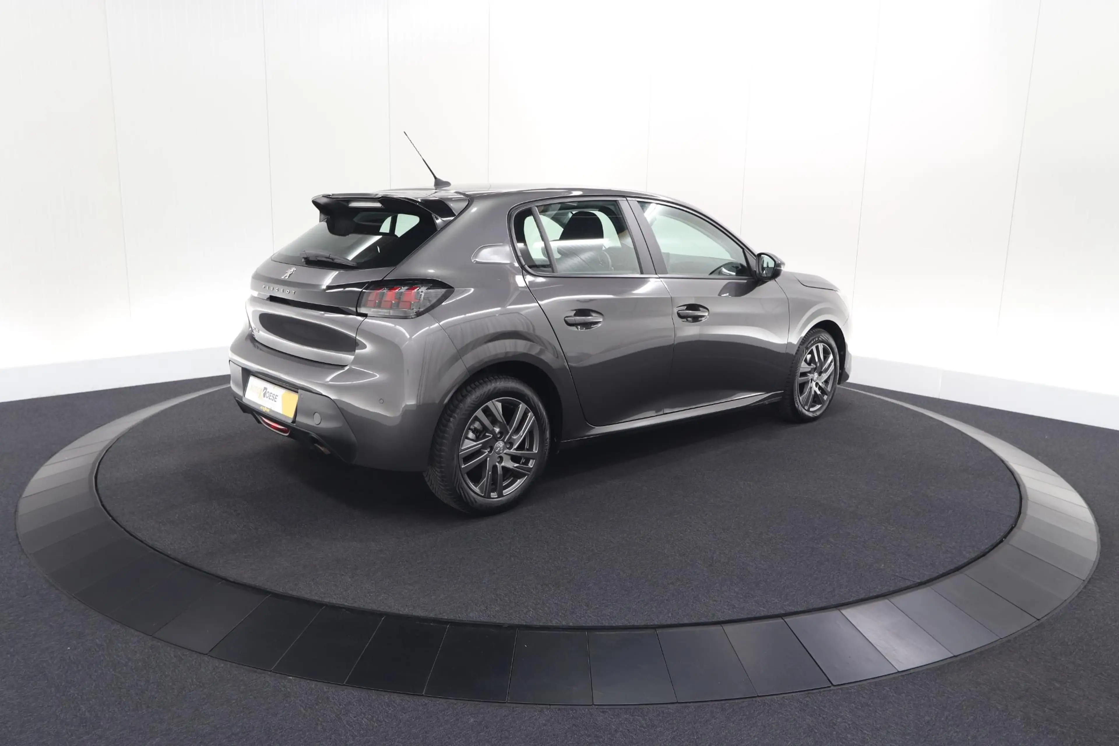 Peugeot 208 PureTech 100 EAT8 Allure | Navigatie | Parkeersens — photo 11