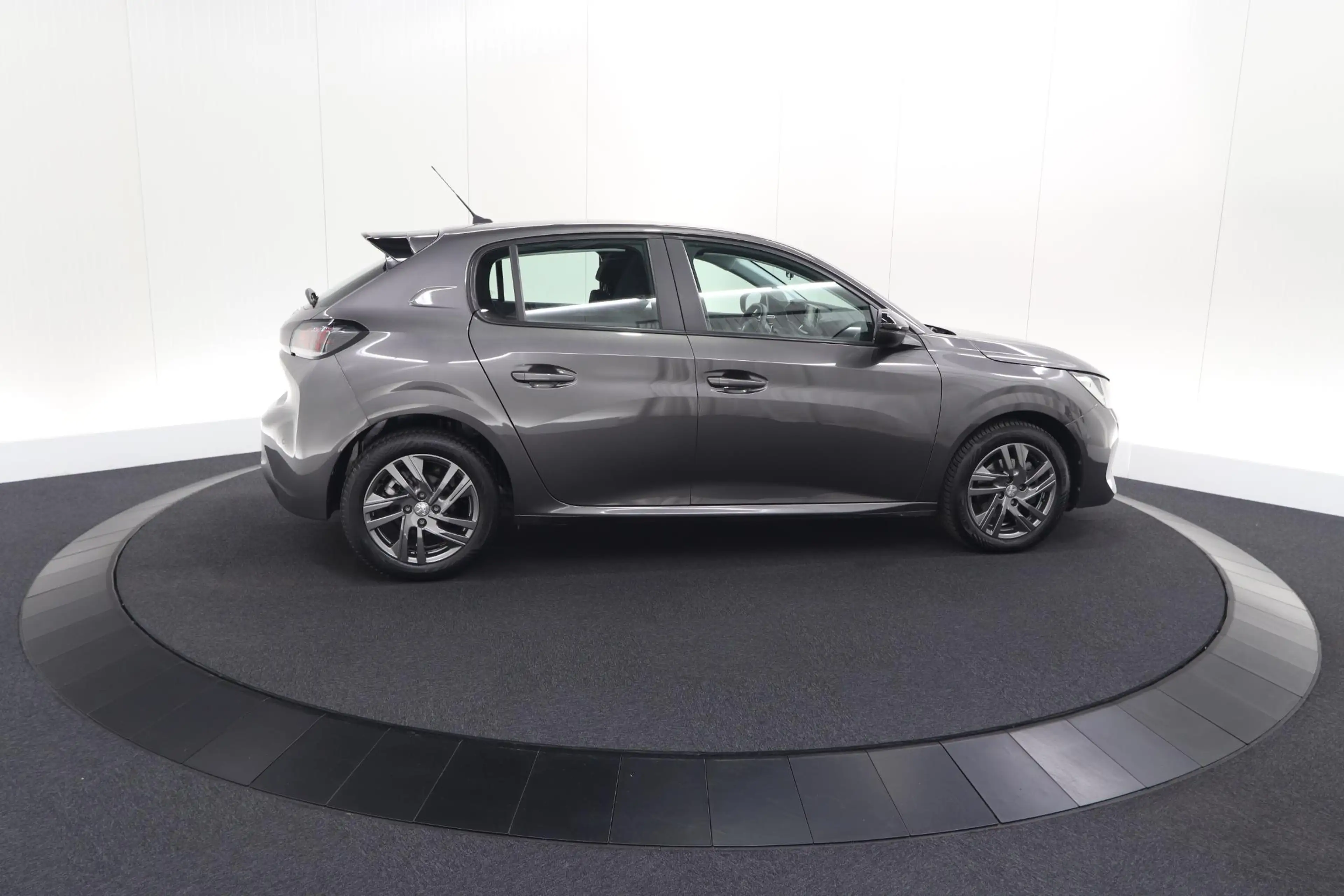 Peugeot 208 PureTech 100 EAT8 Allure | Navigatie | Parkeersens — photo 6
