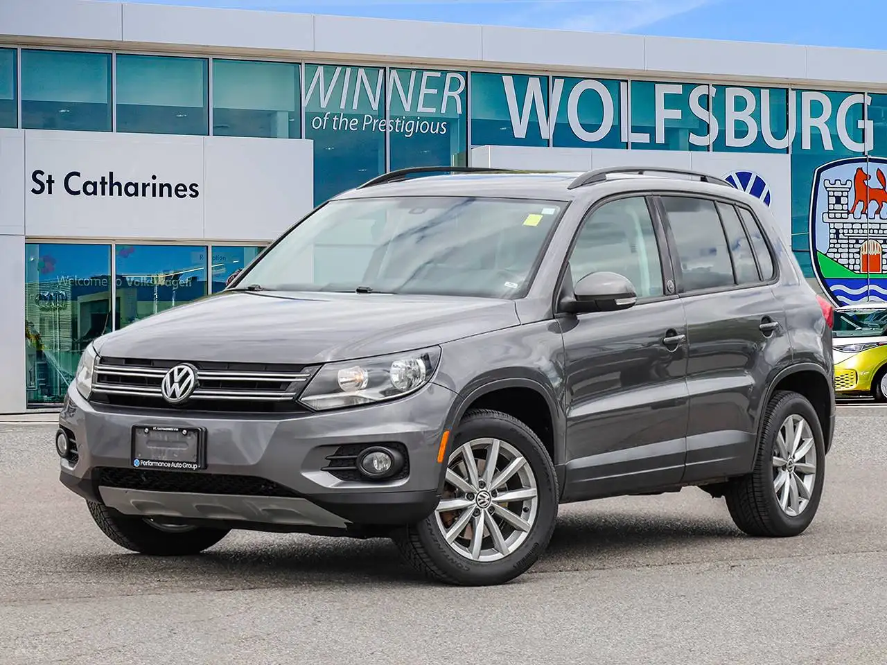 Volkswagen Tiguan photo Volkswagen Tiguan