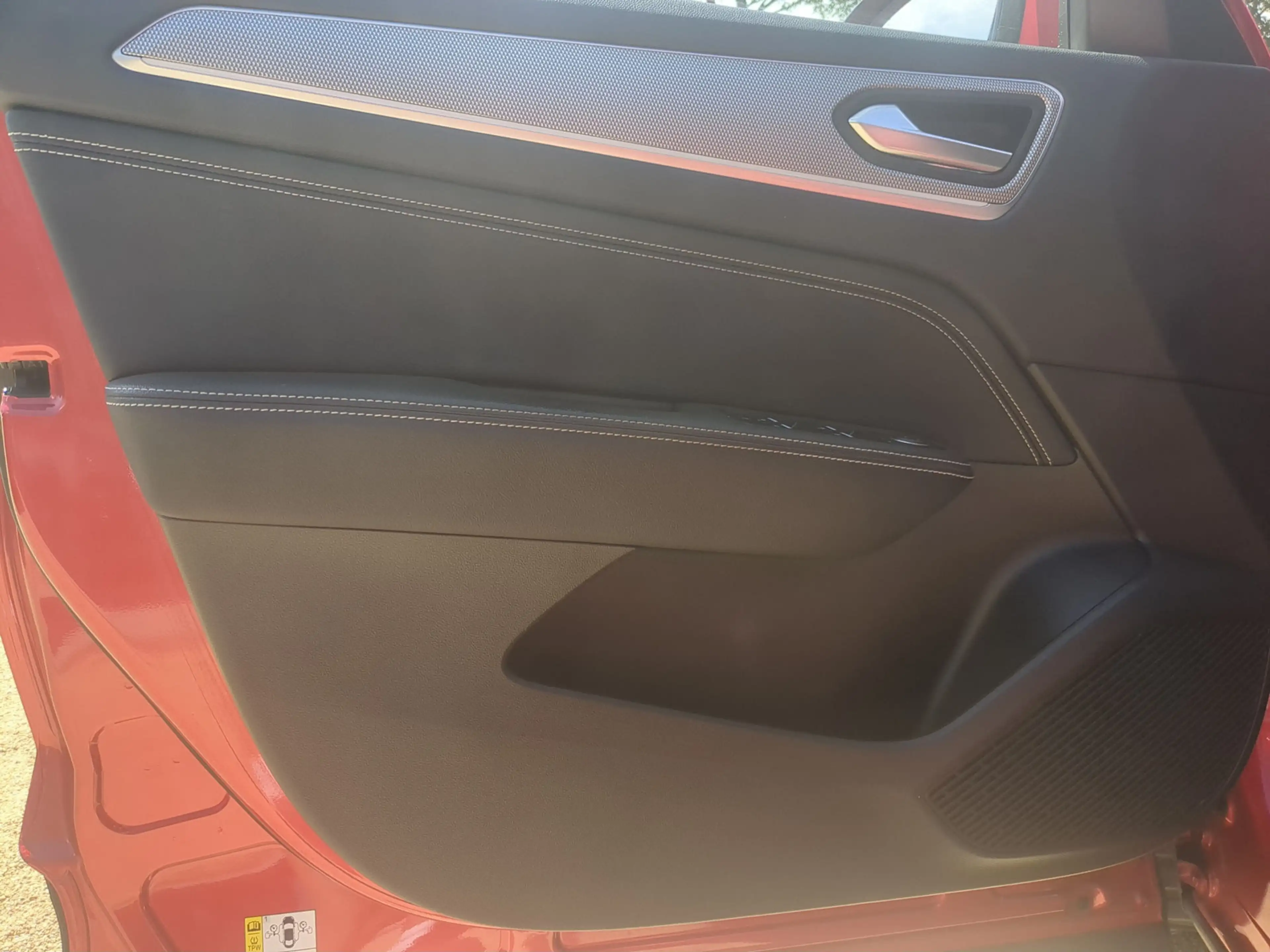 Renault Arkana TCe 140 EDC Intens LKHZ+SHZ+Navi+RFK — photo 13
