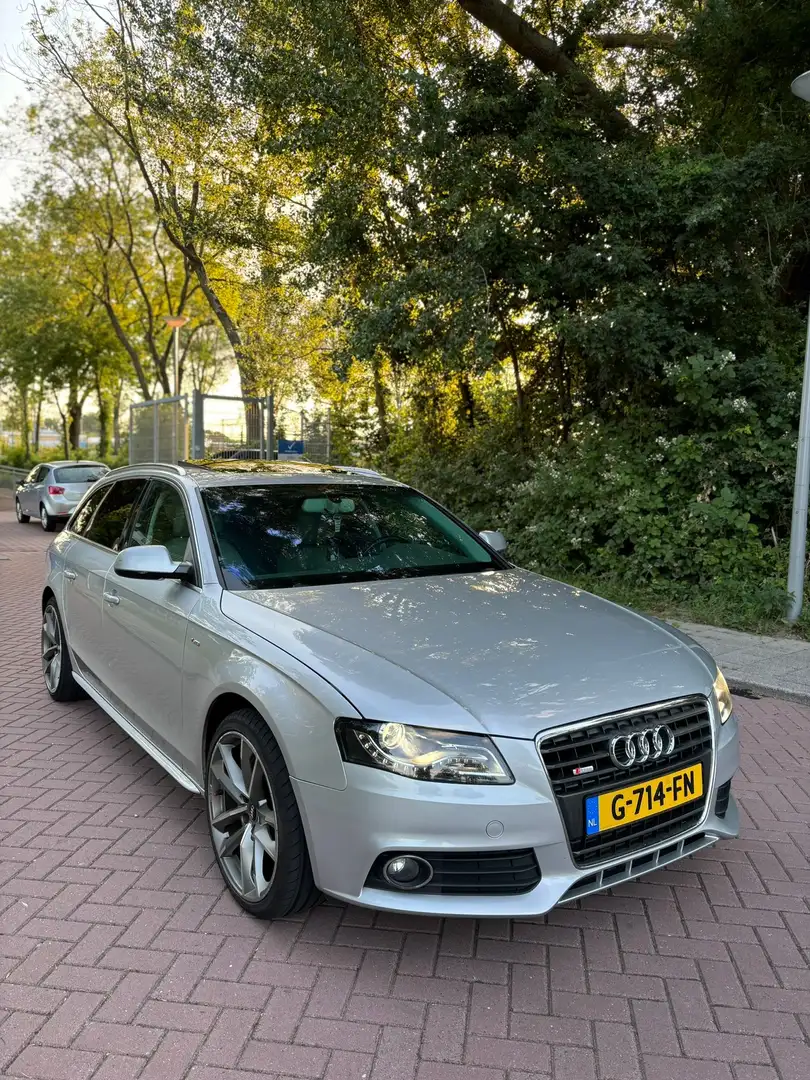 Audi A4 2.0 TFSI q. Pro L. S Grijs - 2