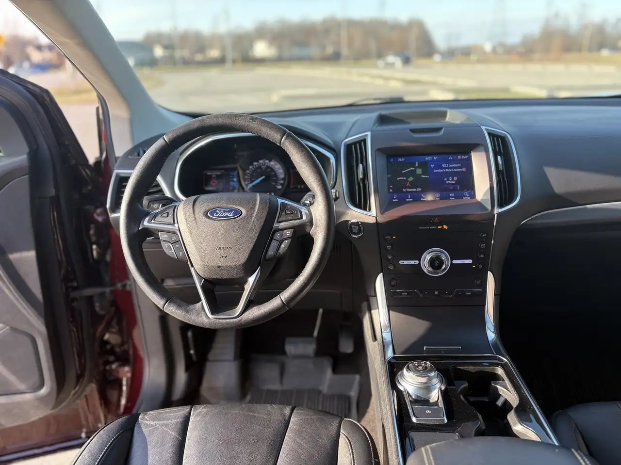 Ford Edge снимка Ford Edge