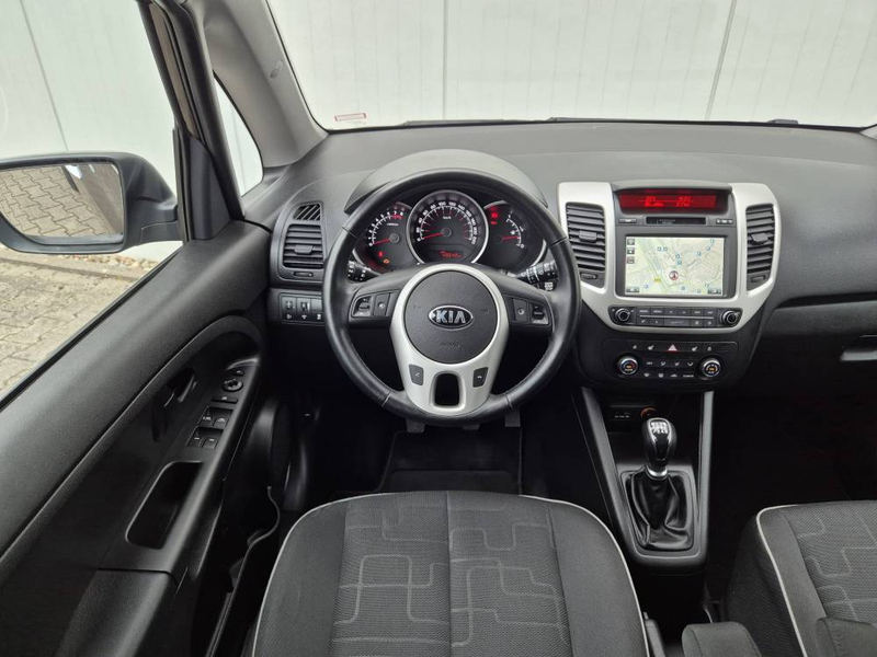 Kia Venga 1.6 (125 PS) Dream-Team Navi — photo 8