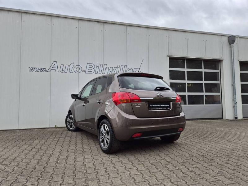 Kia Venga 1.6 (125 PS) Dream-Team Navi — photo 5