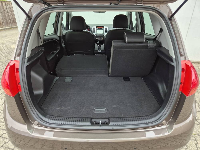 Kia Venga 1.6 (125 PS) Dream-Team Navi — photo 13