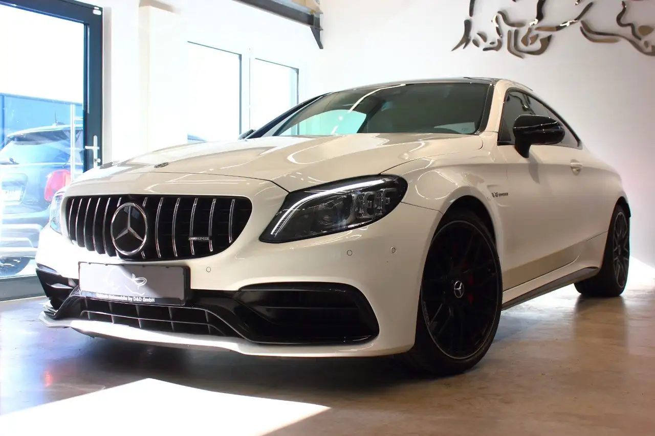 Mercedes-Benz C 63 AMG