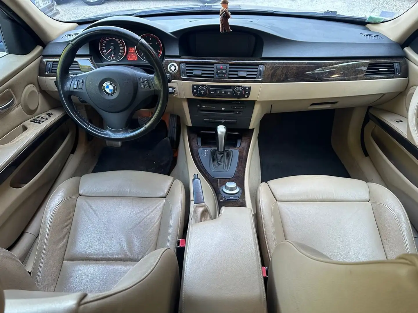 BMW 330 (E90) 330xd 231cv BVA Luxe 2ème Main Gris - 2