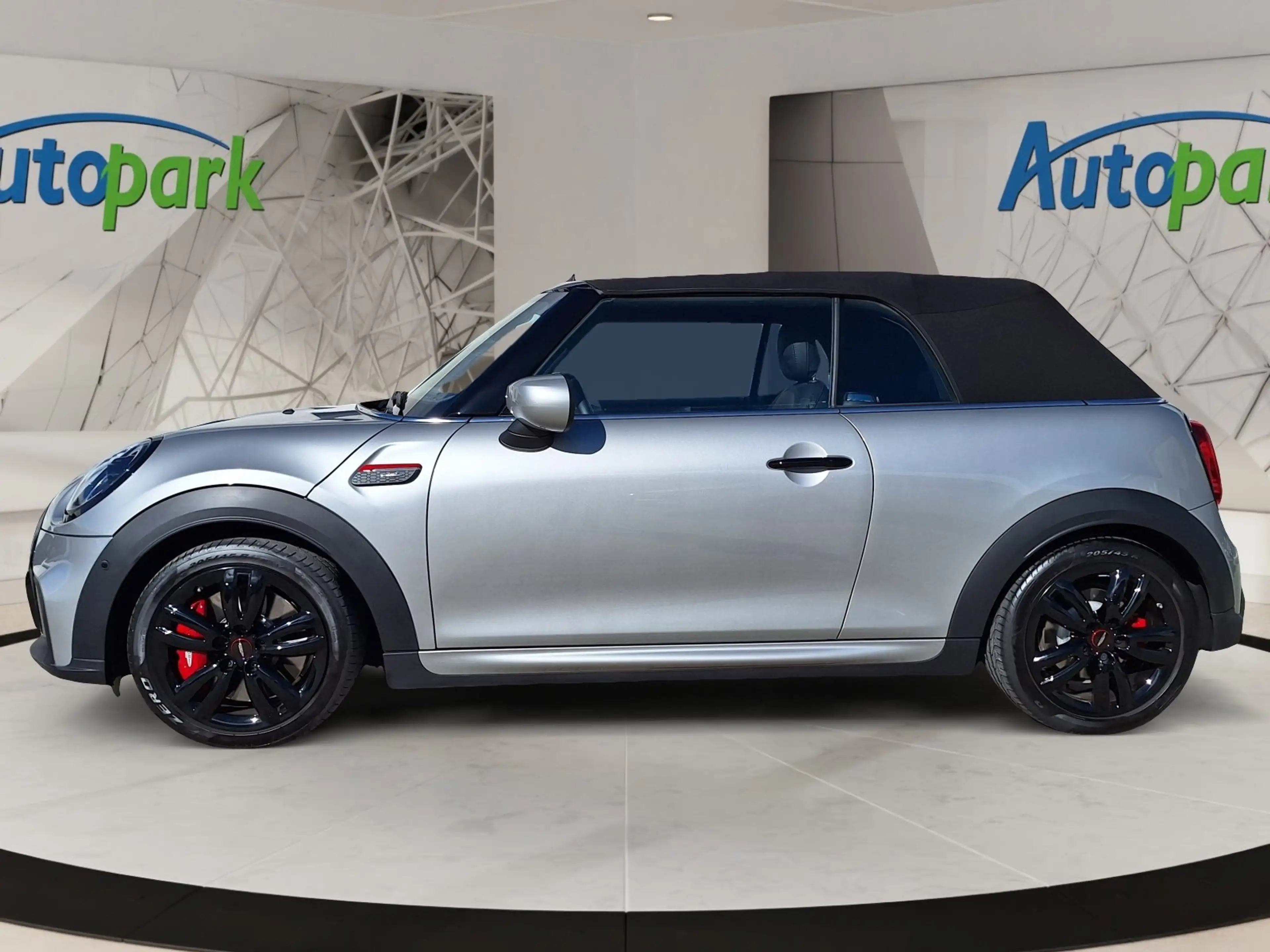 MINI John Cooper Works Cabrio John Cooper Works — photo 4