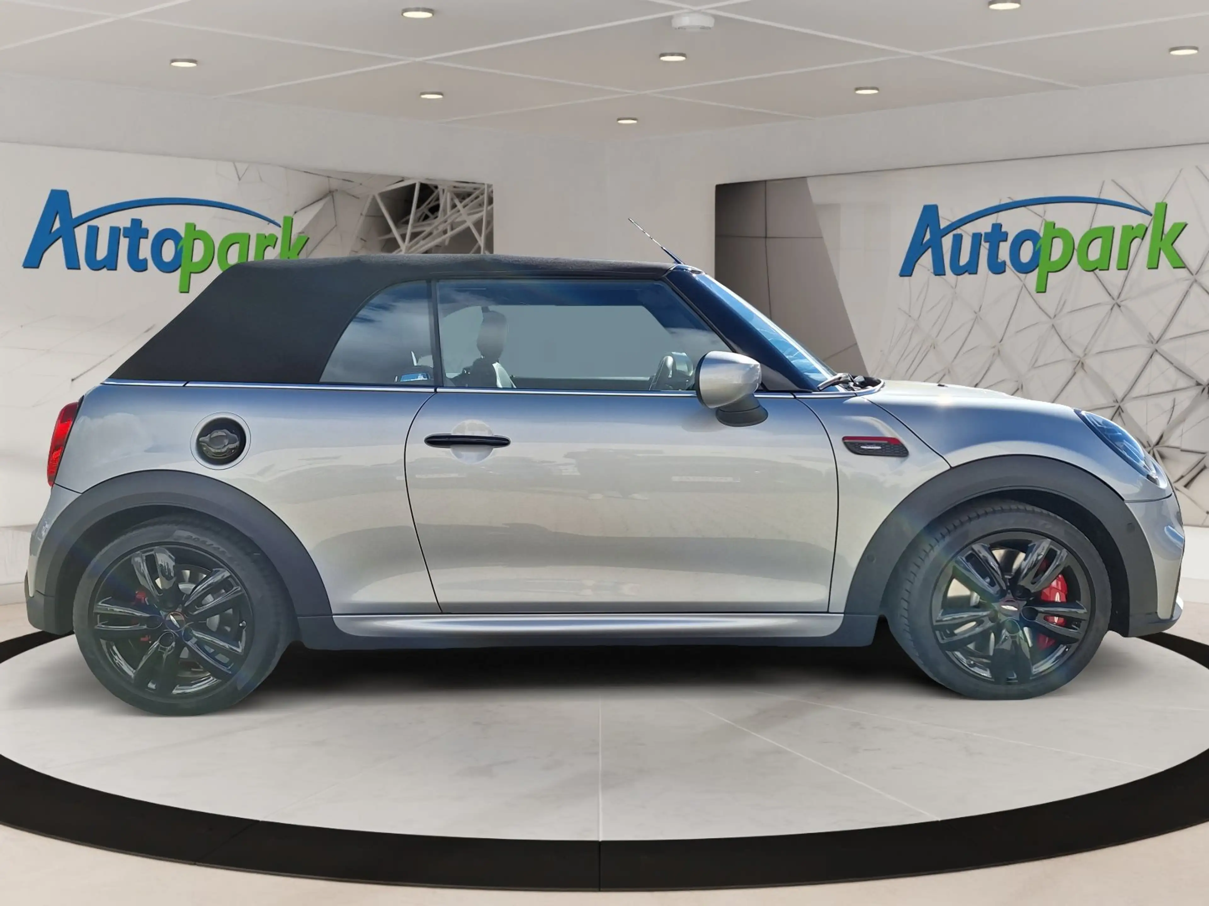MINI John Cooper Works Cabrio John Cooper Works — photo 5