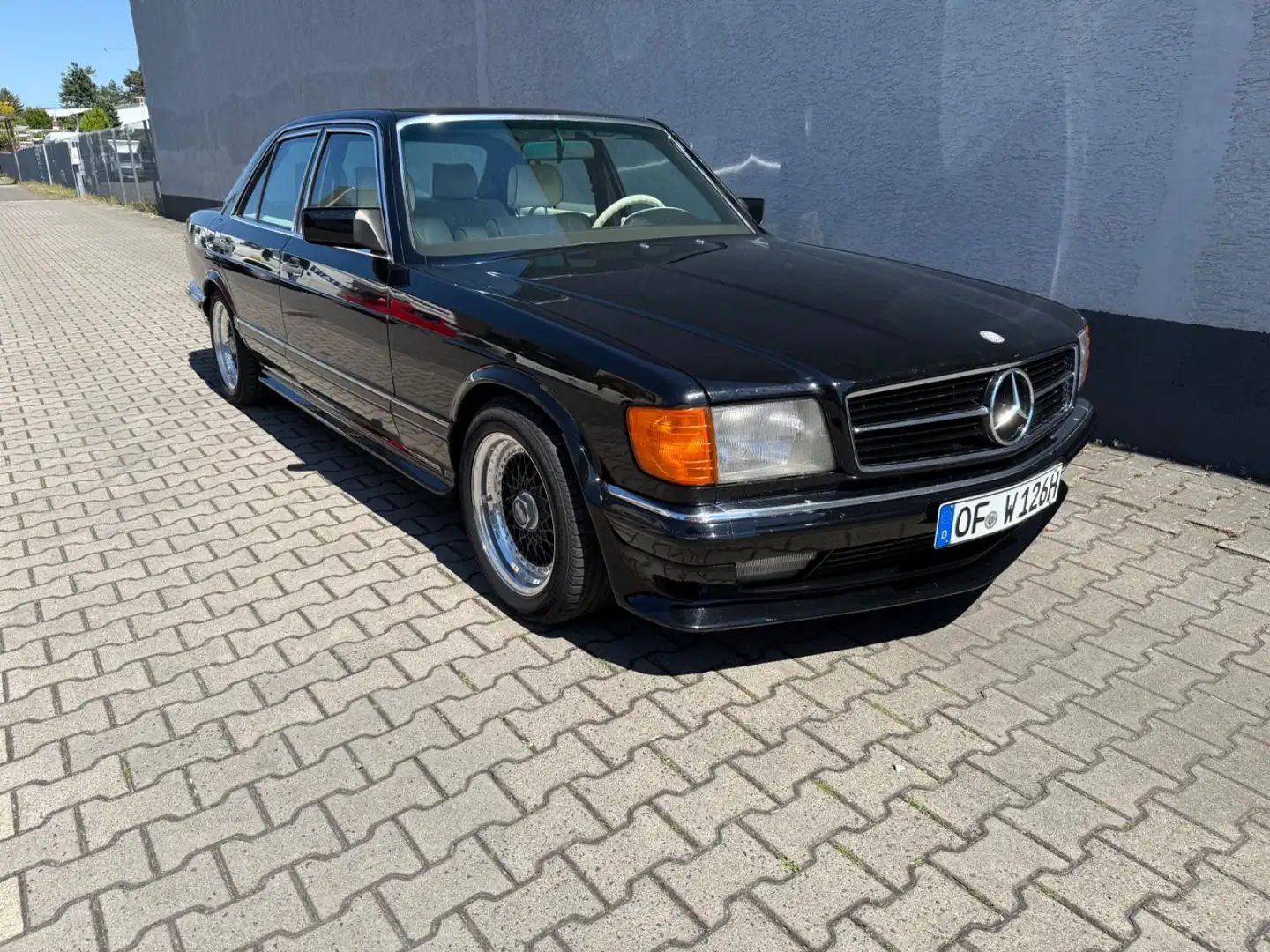 Mercedes-Benz 500 SE Negru - 1