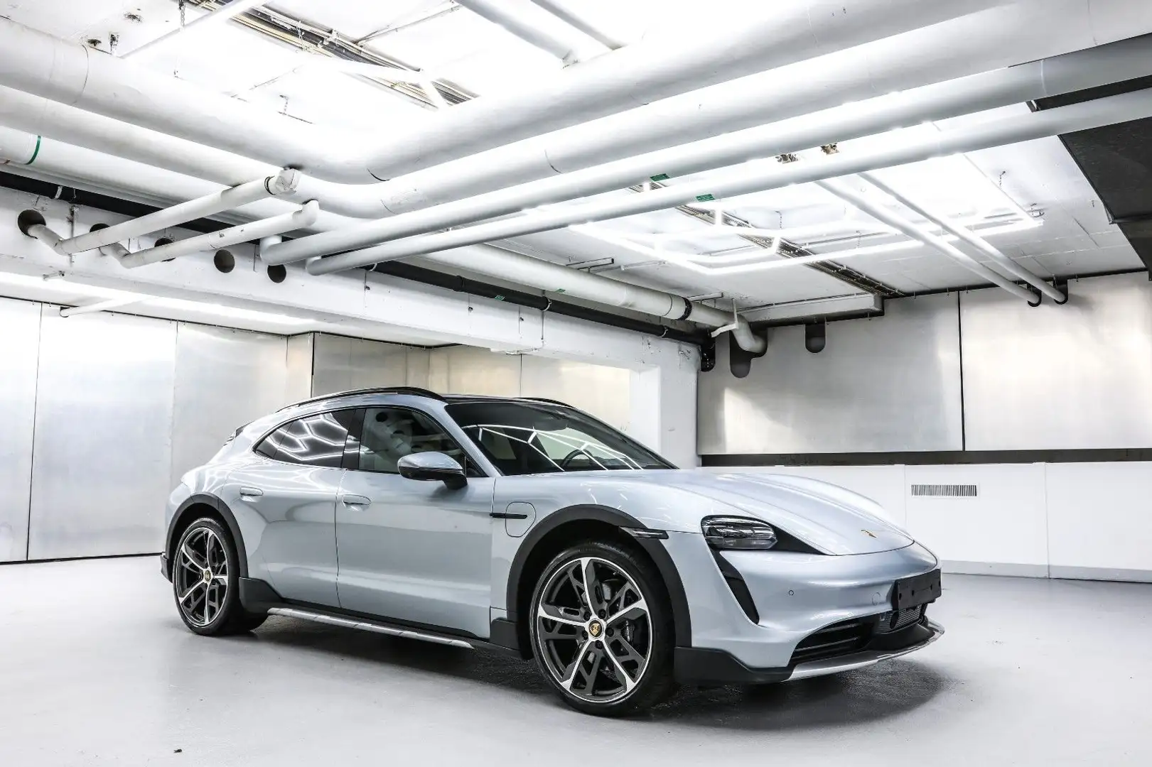 Porsche Taycan Cross Turismo 4 1.Hand Pano Bose Silber - 2