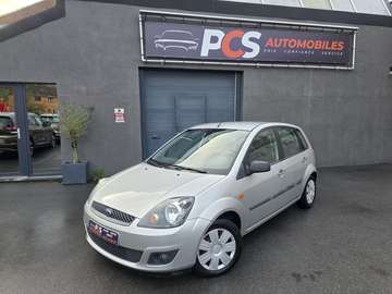 1.6 TDCi 16v Ghia*CLIM*ATT. REMORQUE*DISTRI OK...