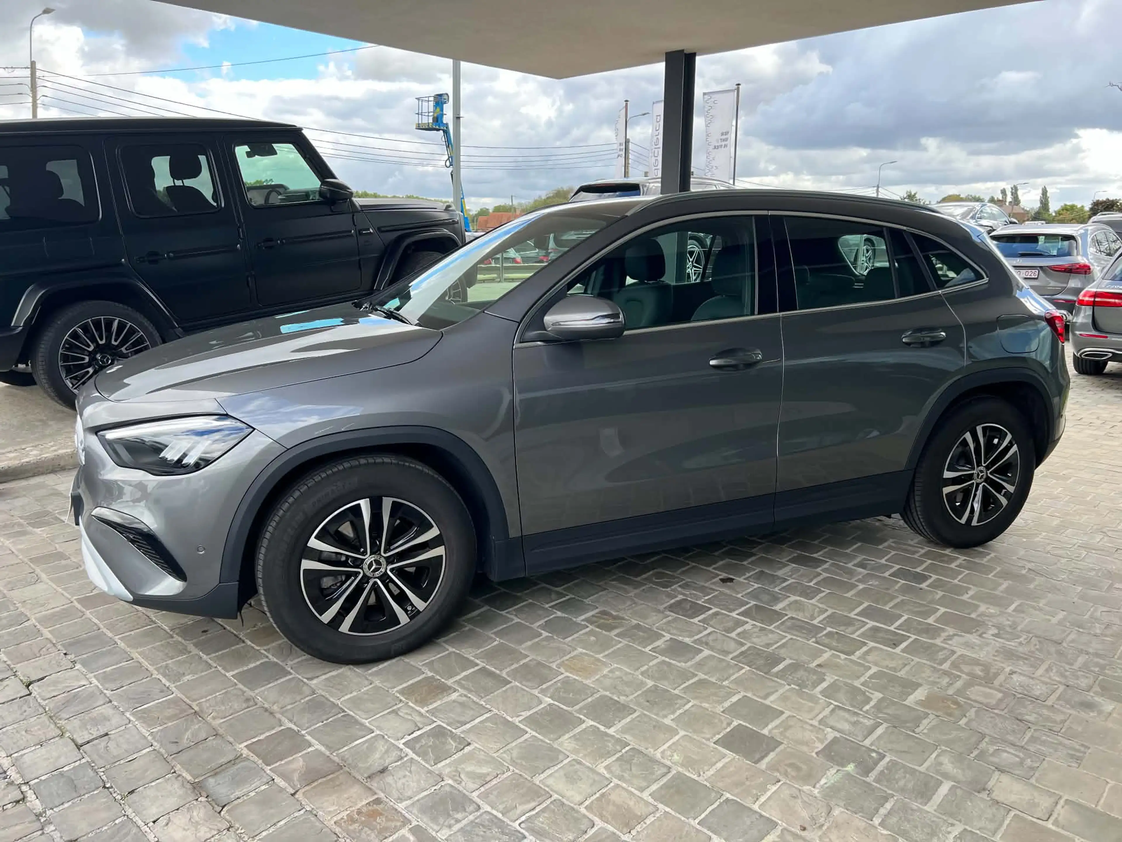 Mercedes-Benz GLA 180 2025 Automaat — photo 2