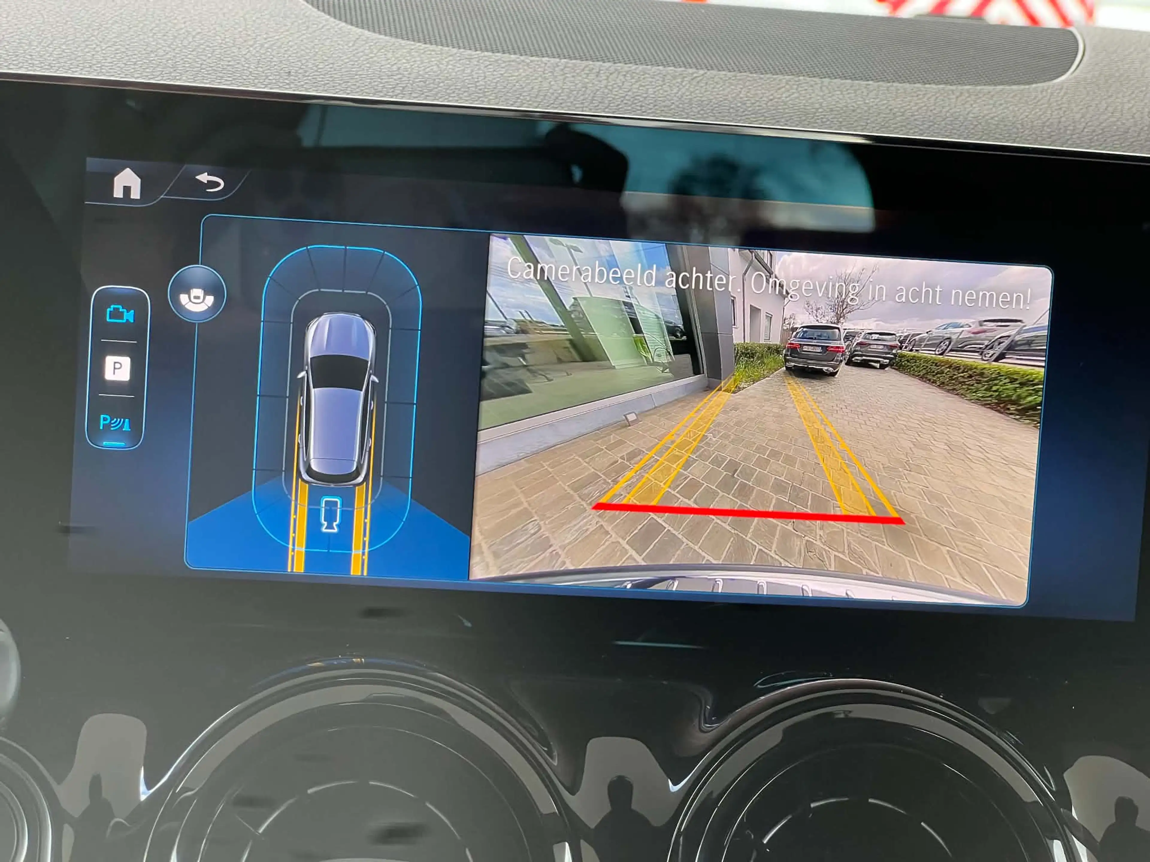 Mercedes-Benz GLA 180 2025 Automaat — photo 5