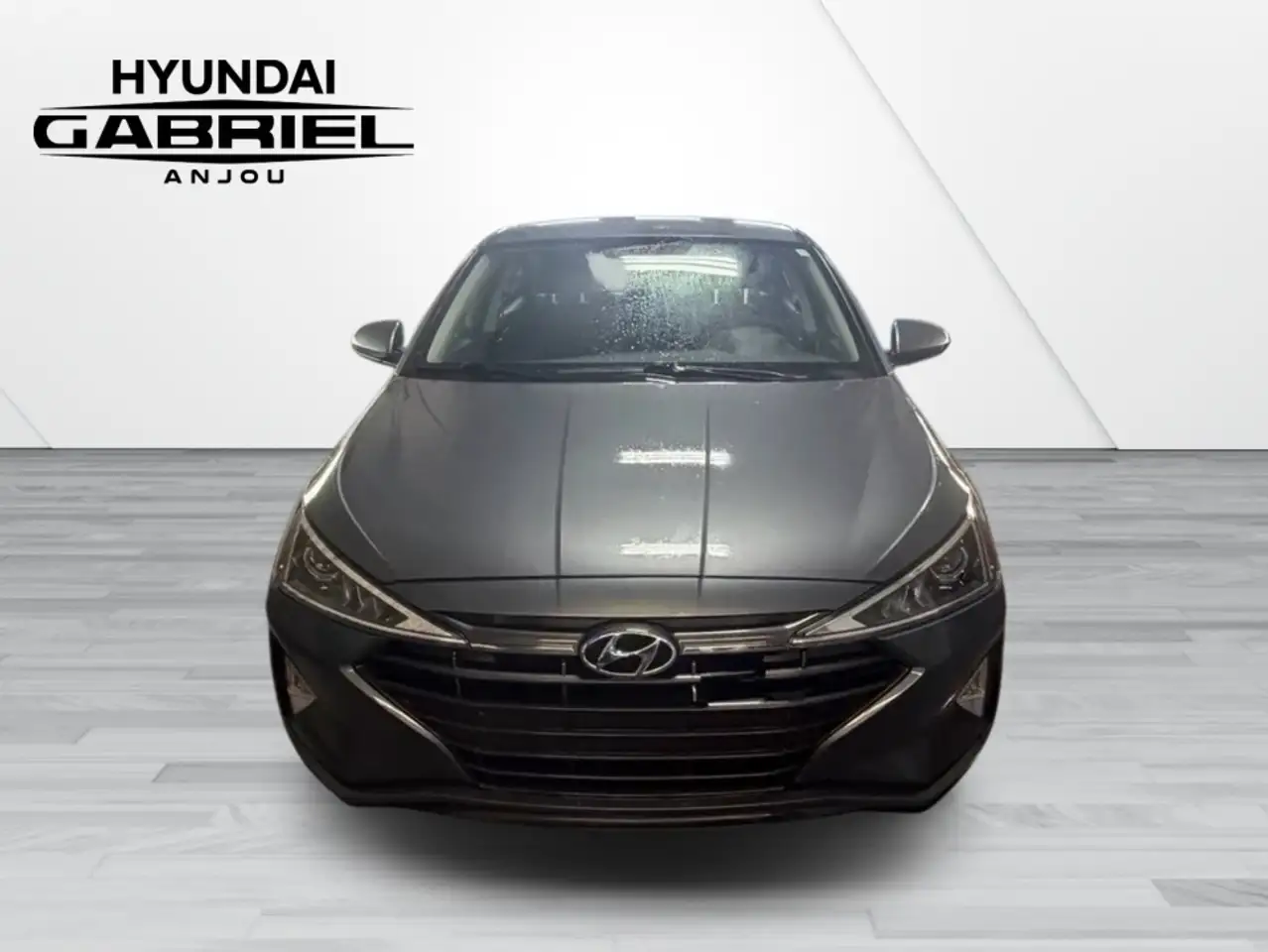 Hyundai ELANTRA снимка Hyundai ELANTRA