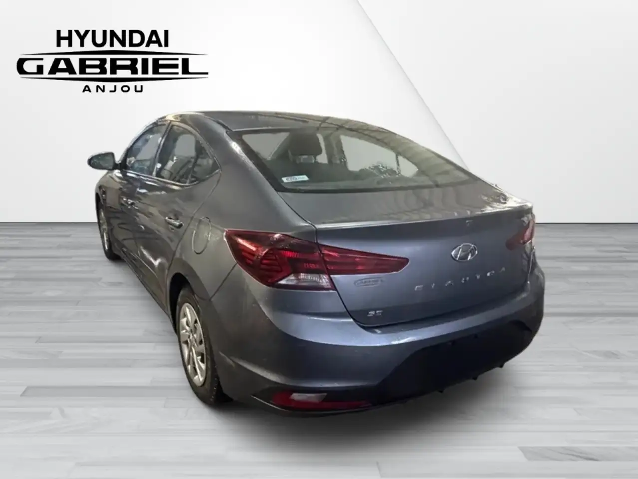 Hyundai ELANTRA снимка Hyundai ELANTRA