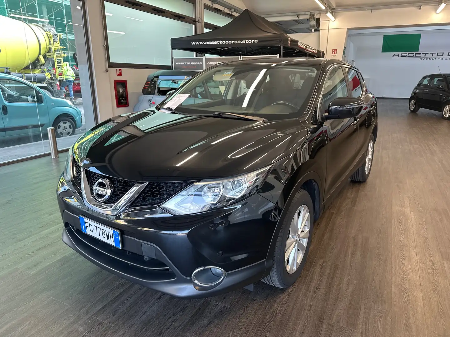 Nissan Qashqai Qashqai 1.2 dig-t Business 115cv E6 Noir - 2