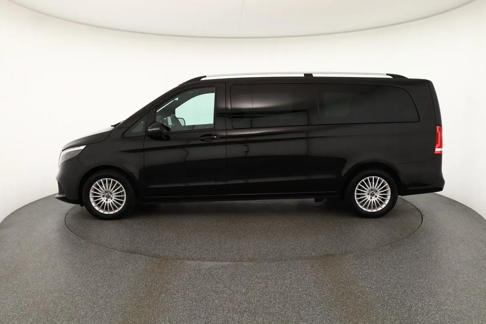 Mercedes-Benz V 300 d lang Aut. LED Navi Sitzheizung Zwart - 2