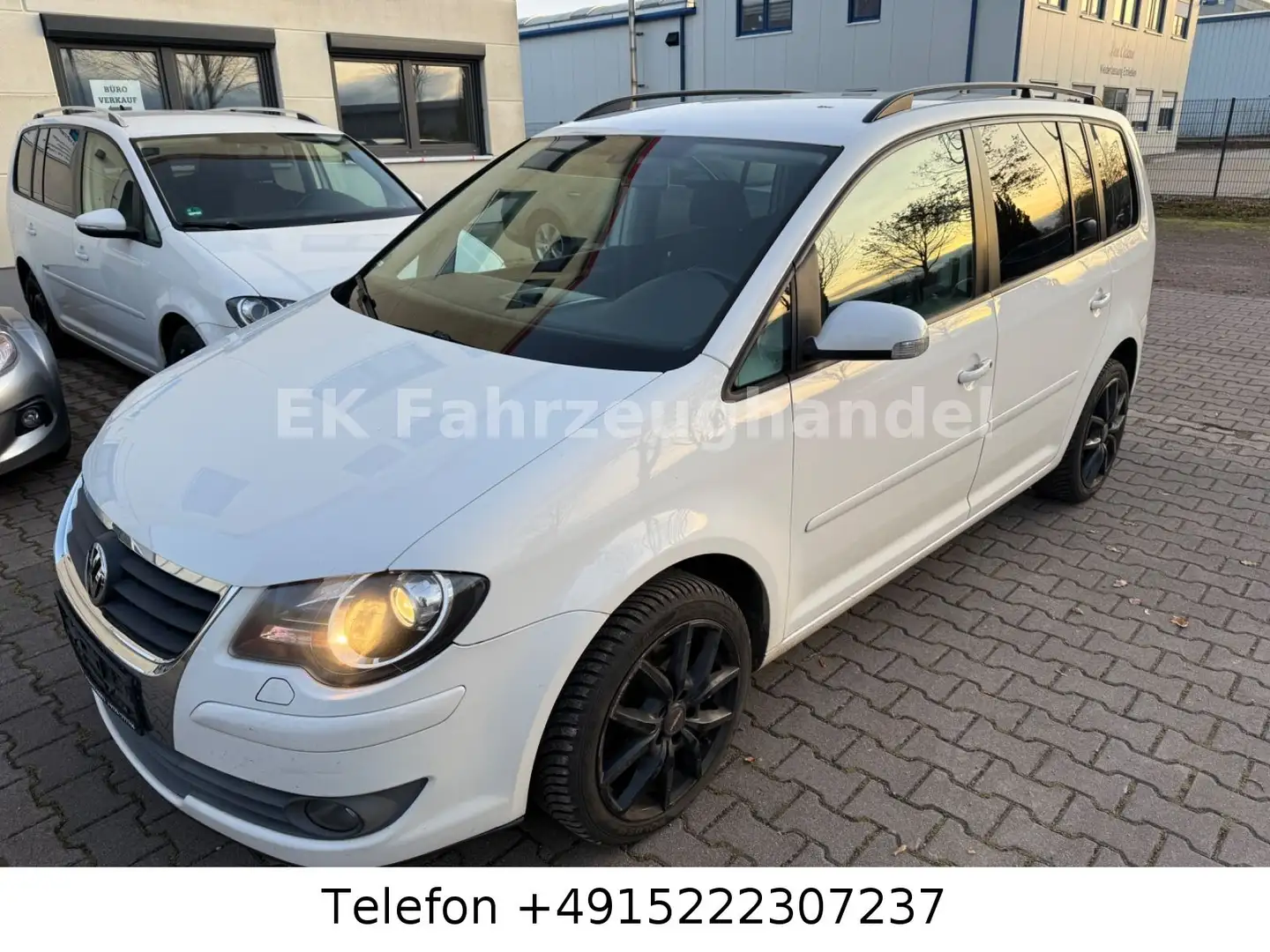 Volkswagen Touran United Weiß - 1