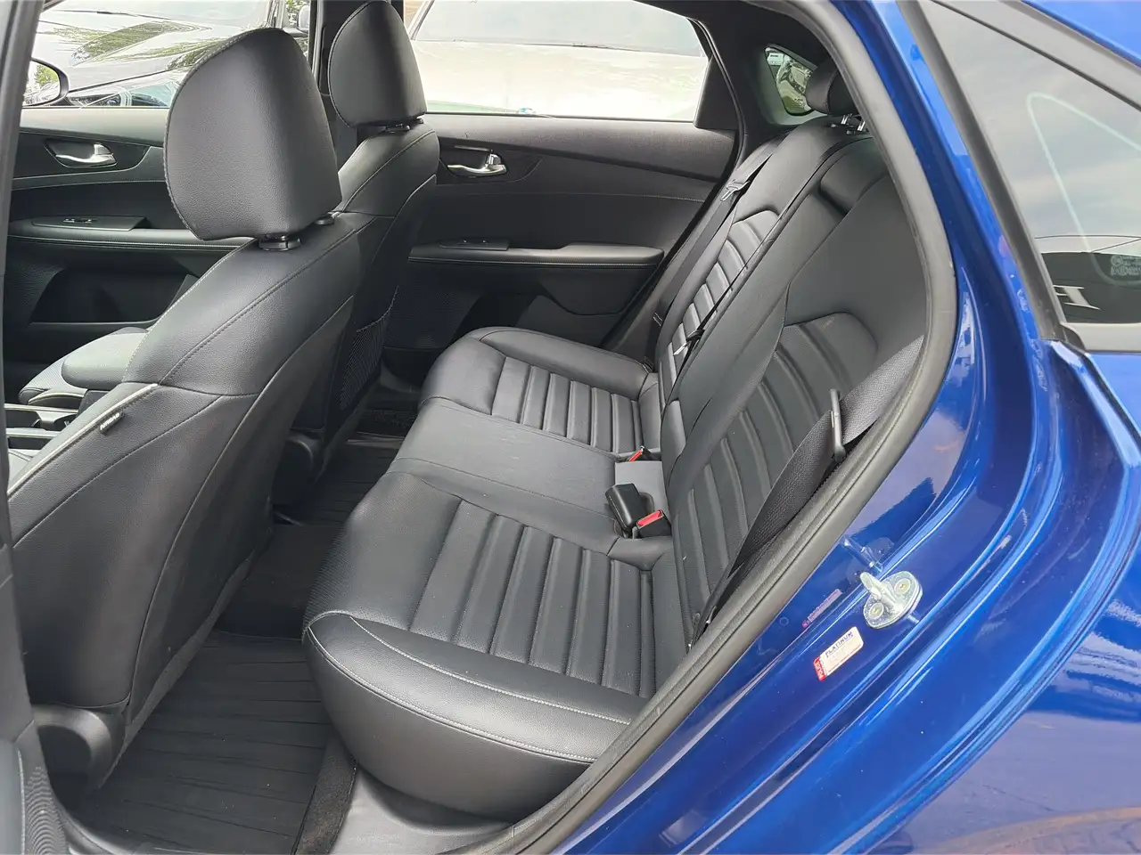 Kia Forte снимка Kia Forte