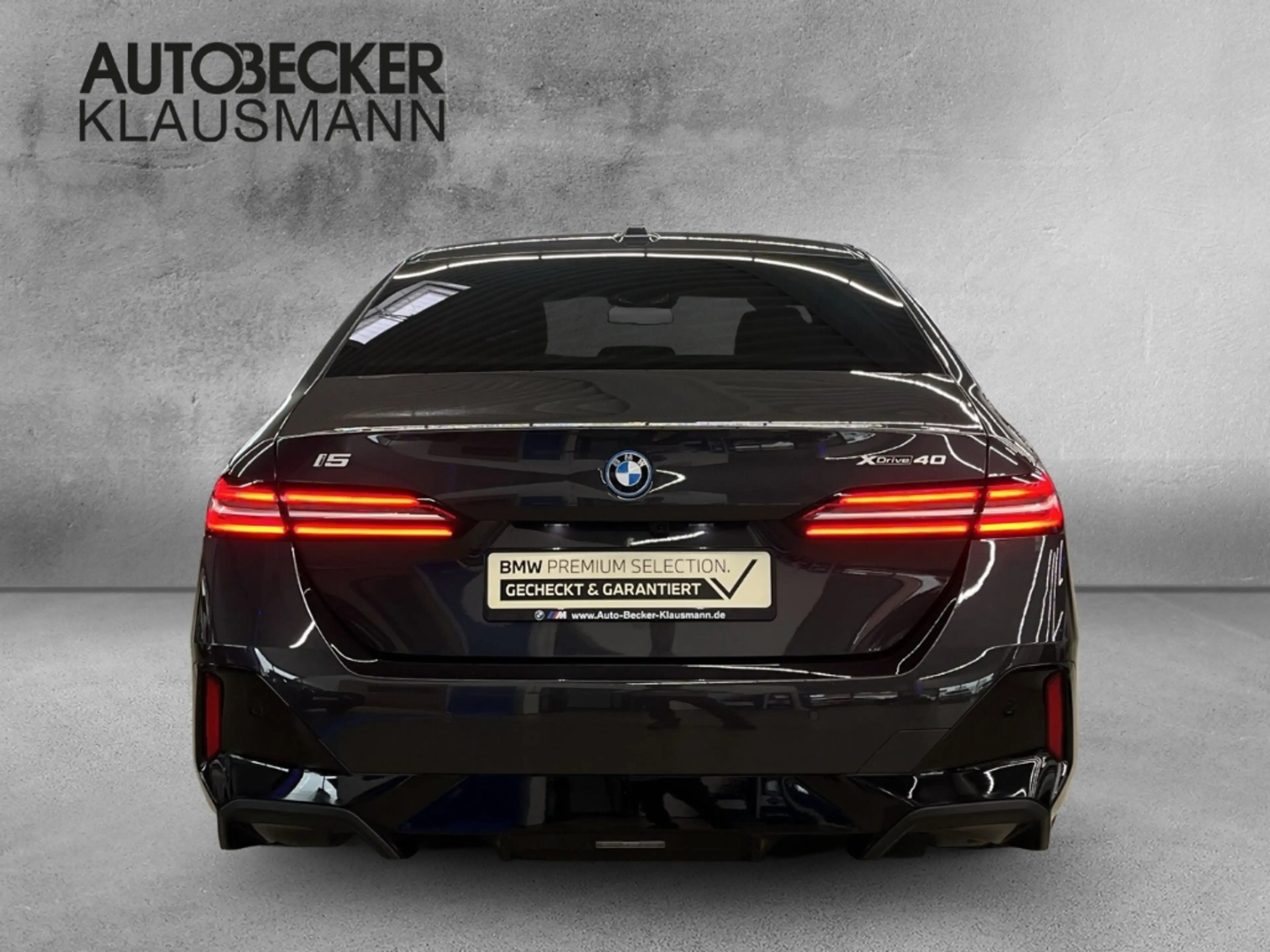 BMW i5 40 xDrive M Sport Park-Assistent AHK-klappbar Navi — photo 6