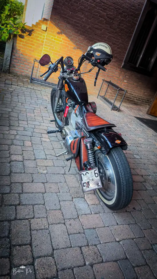 Harley-Davidson Sportster 883
